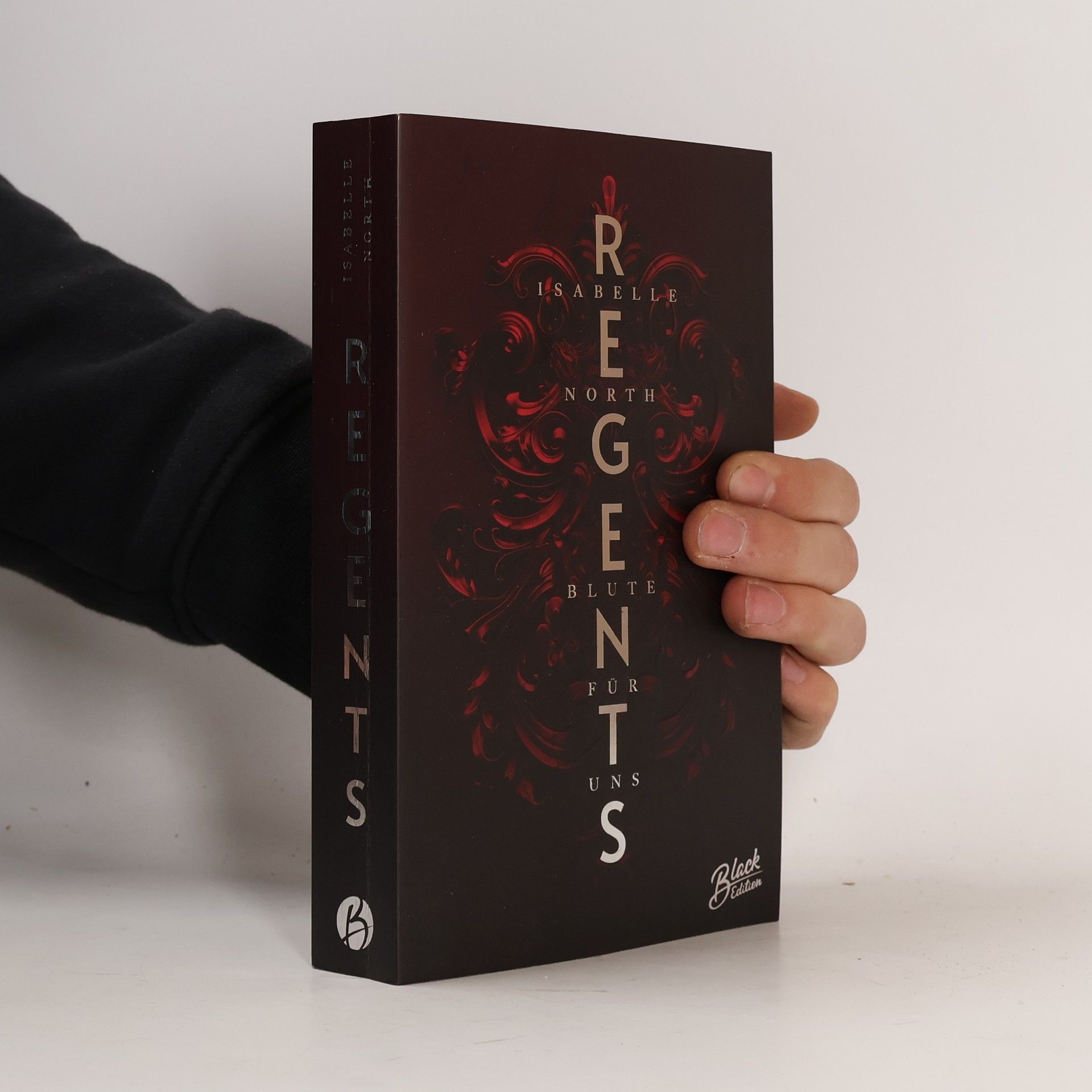 Isabelle North Regents