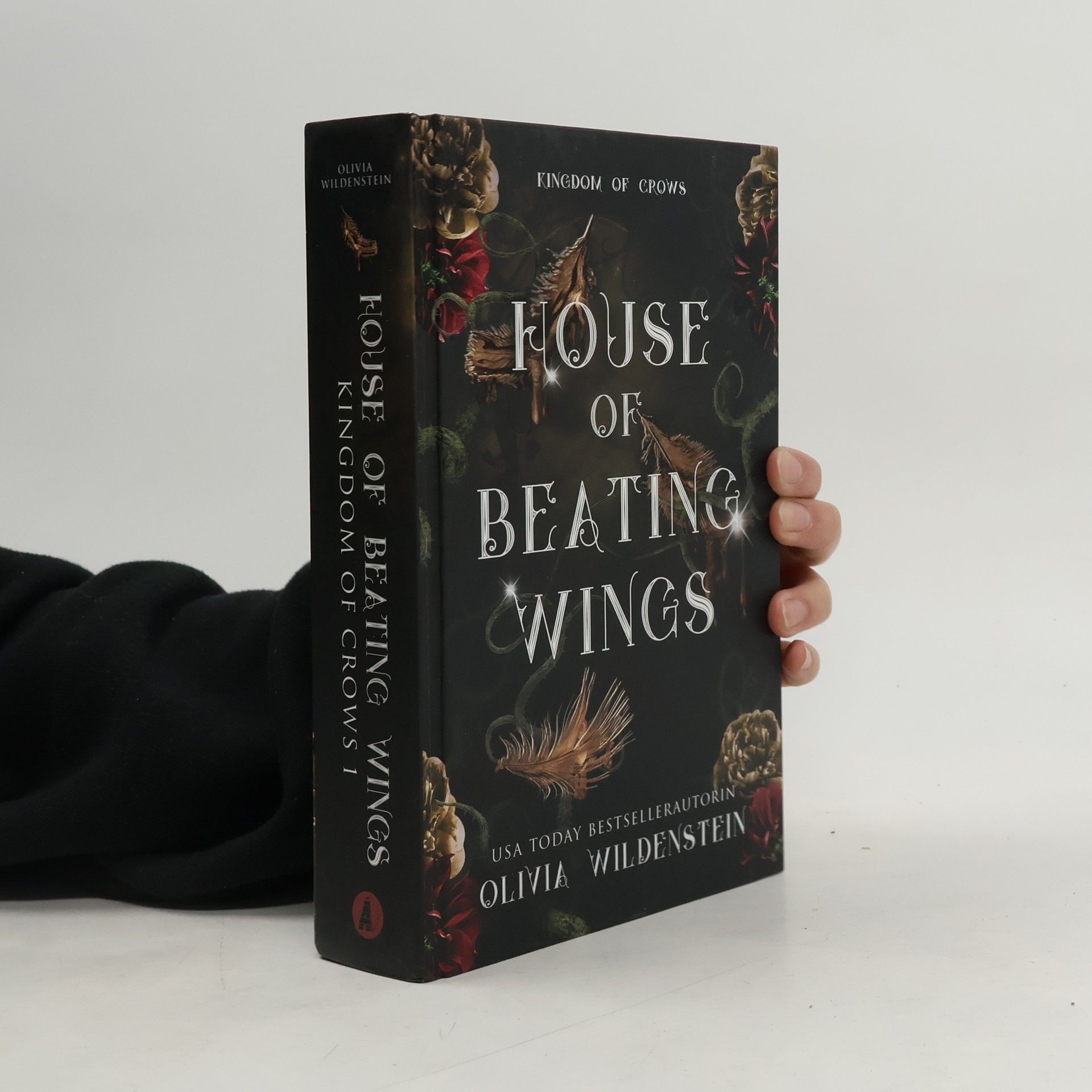 Olivia Wildenstein House of beating wings