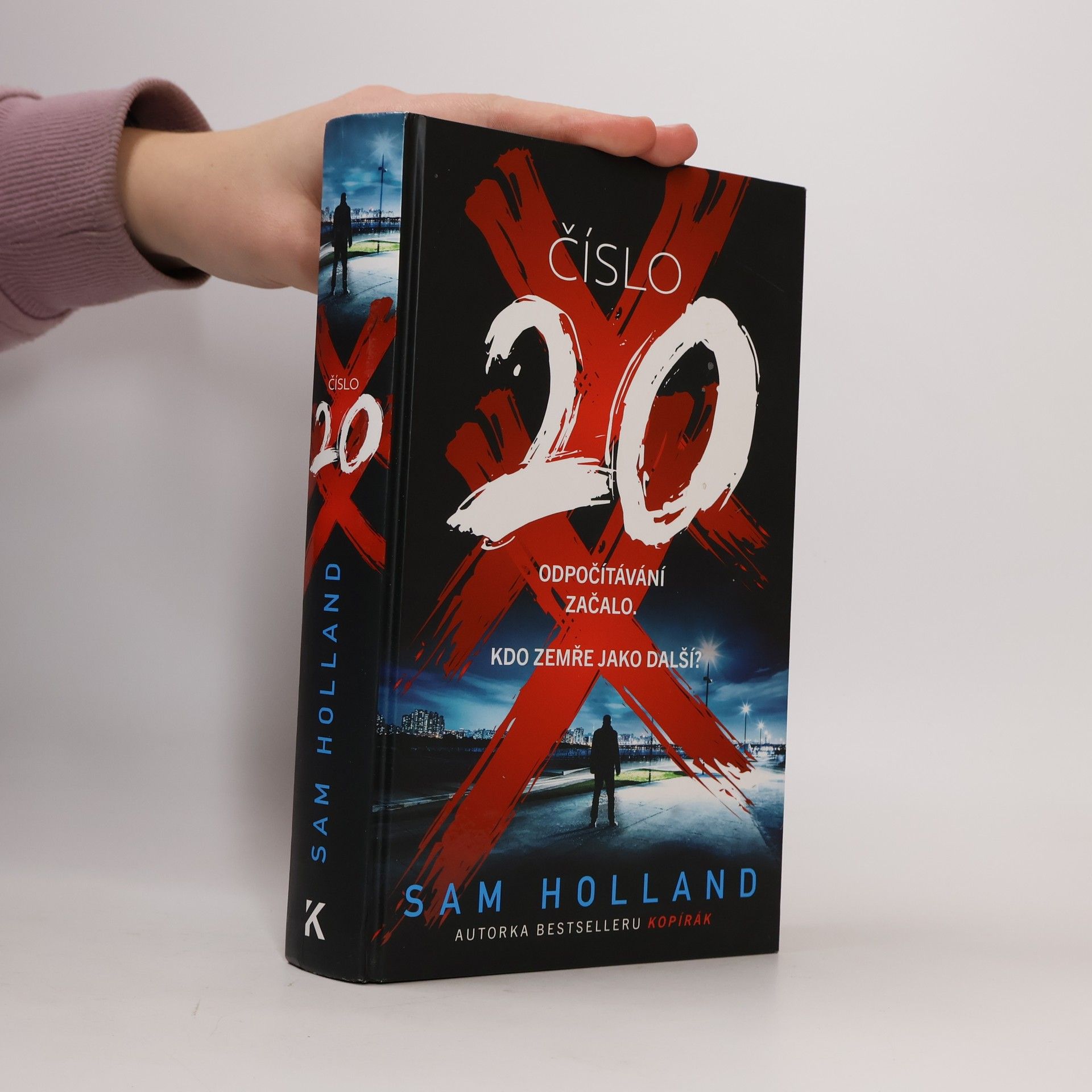 Sam Holland Číslo 20