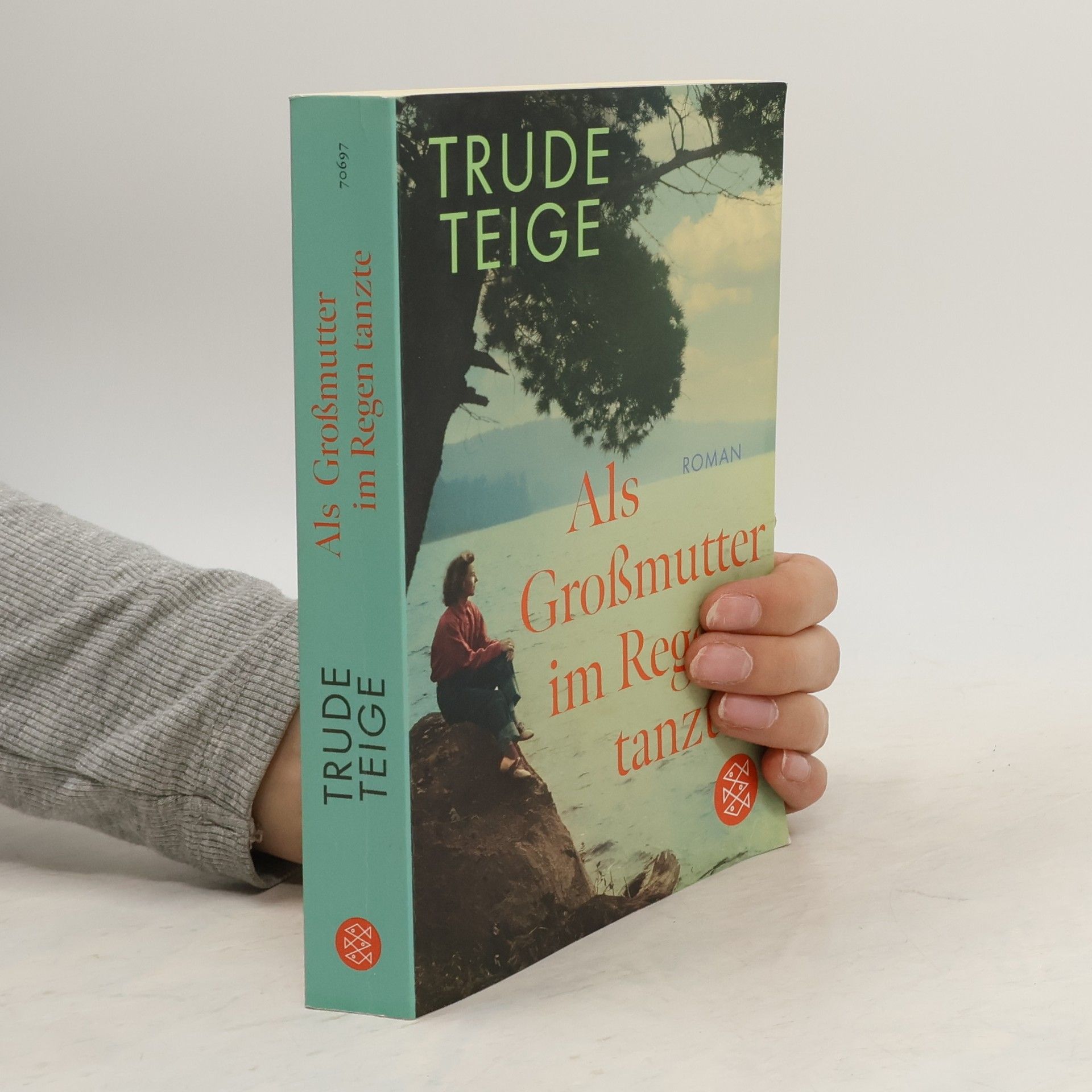 Trude Teige Als Großmutter im Regen tanzte