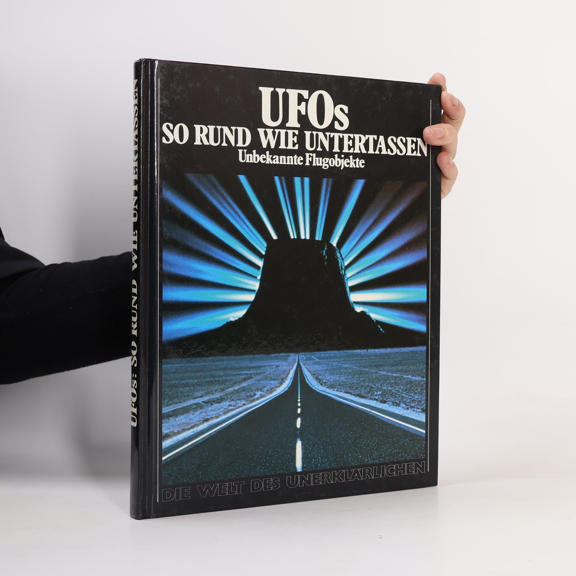 Various authors UFOs, so rund wie Untertassen