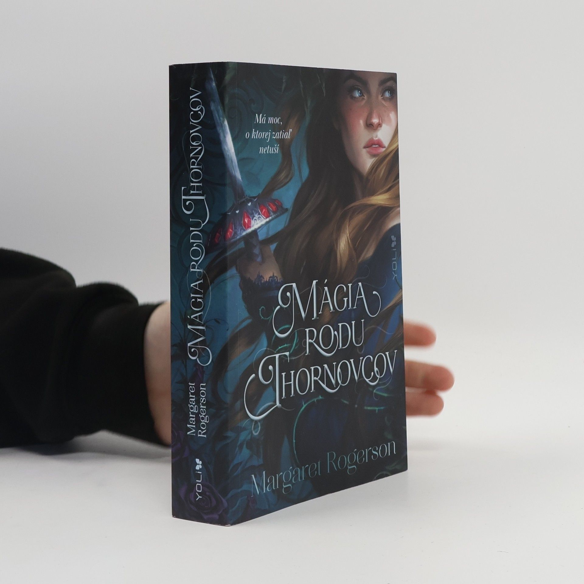 Margaret Rogerson Mágia rodu Thornovcov