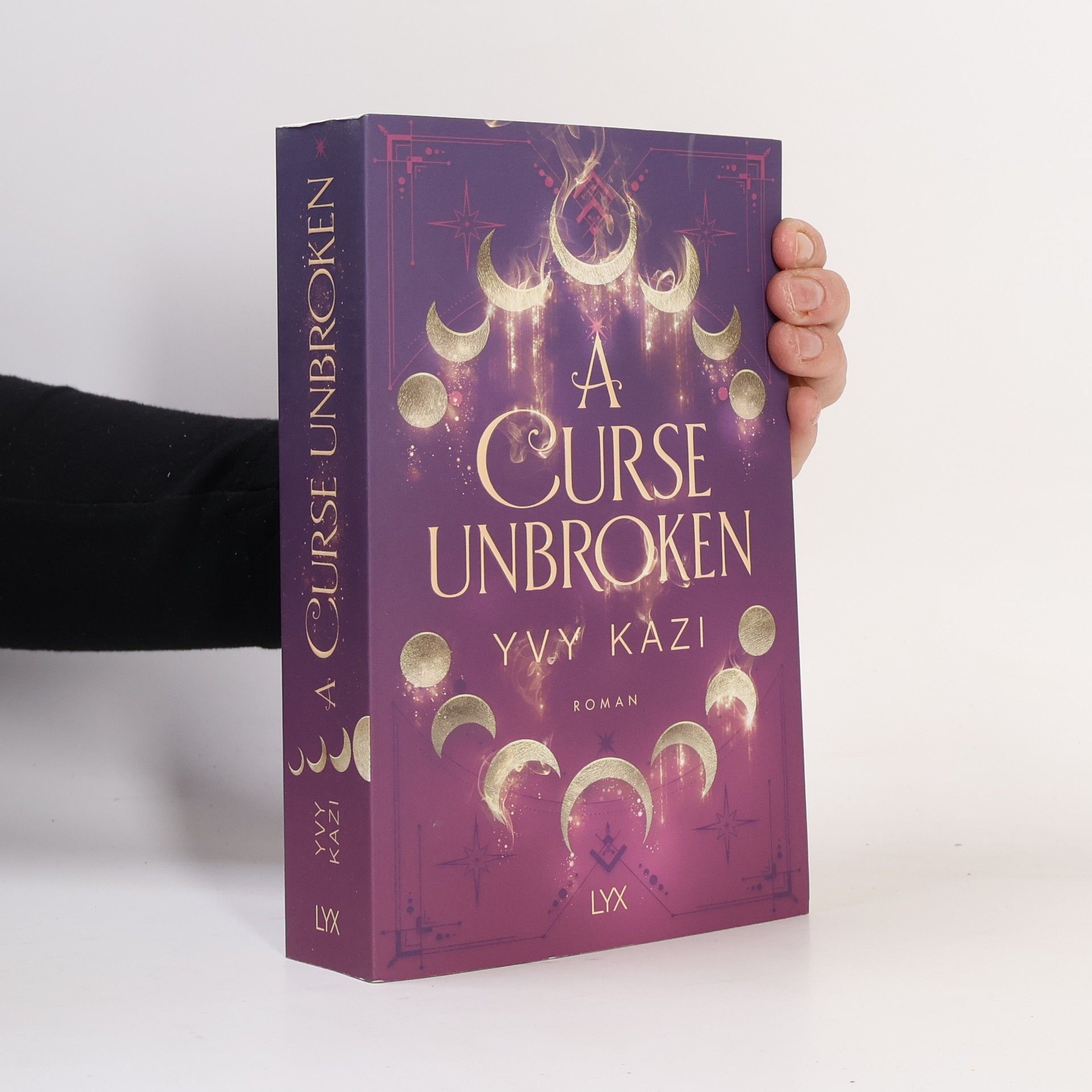 A Curse Unbroken