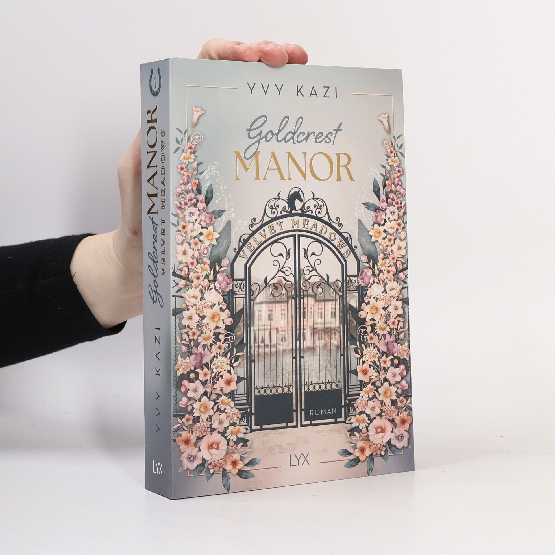 Yvy Kazi Goldcrest Manor - Velvet Meadows