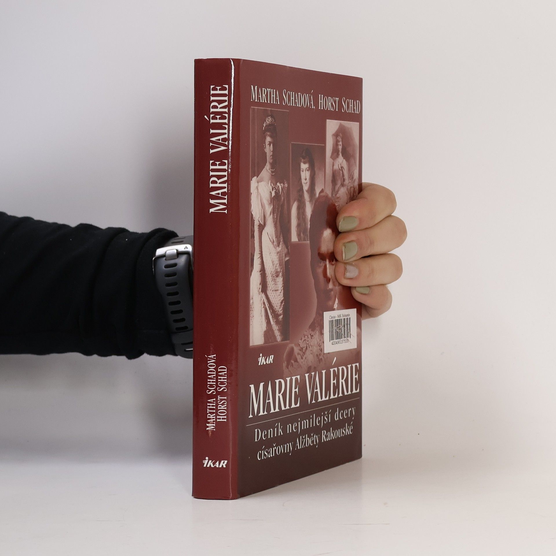 Martha Schad Marie Valérie: Deník nejmilejší dcery císařovny Alžběty Rakouské