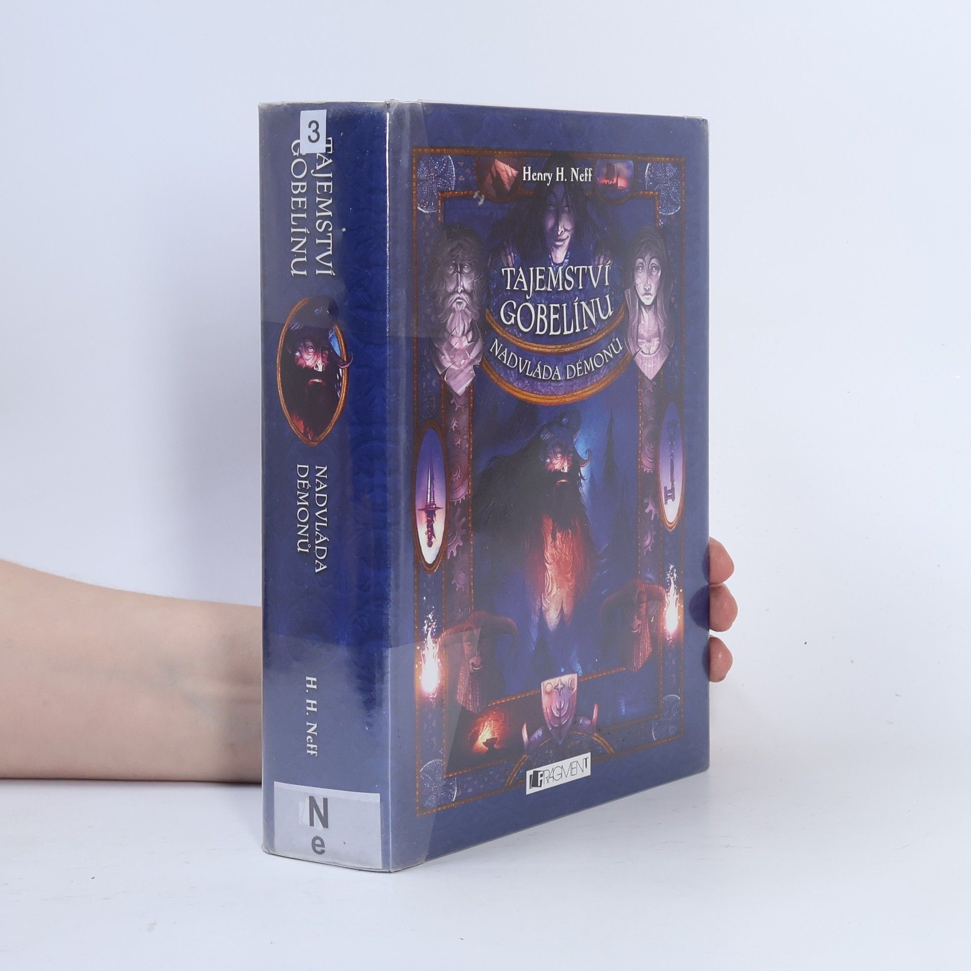 Tajemství gobelínu. Nadvláda démonů