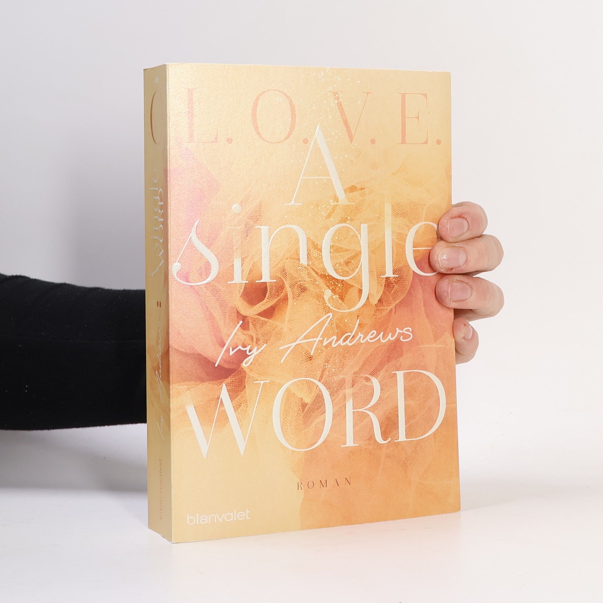 Ivy Andrews L.O.V.E. 2: A single word