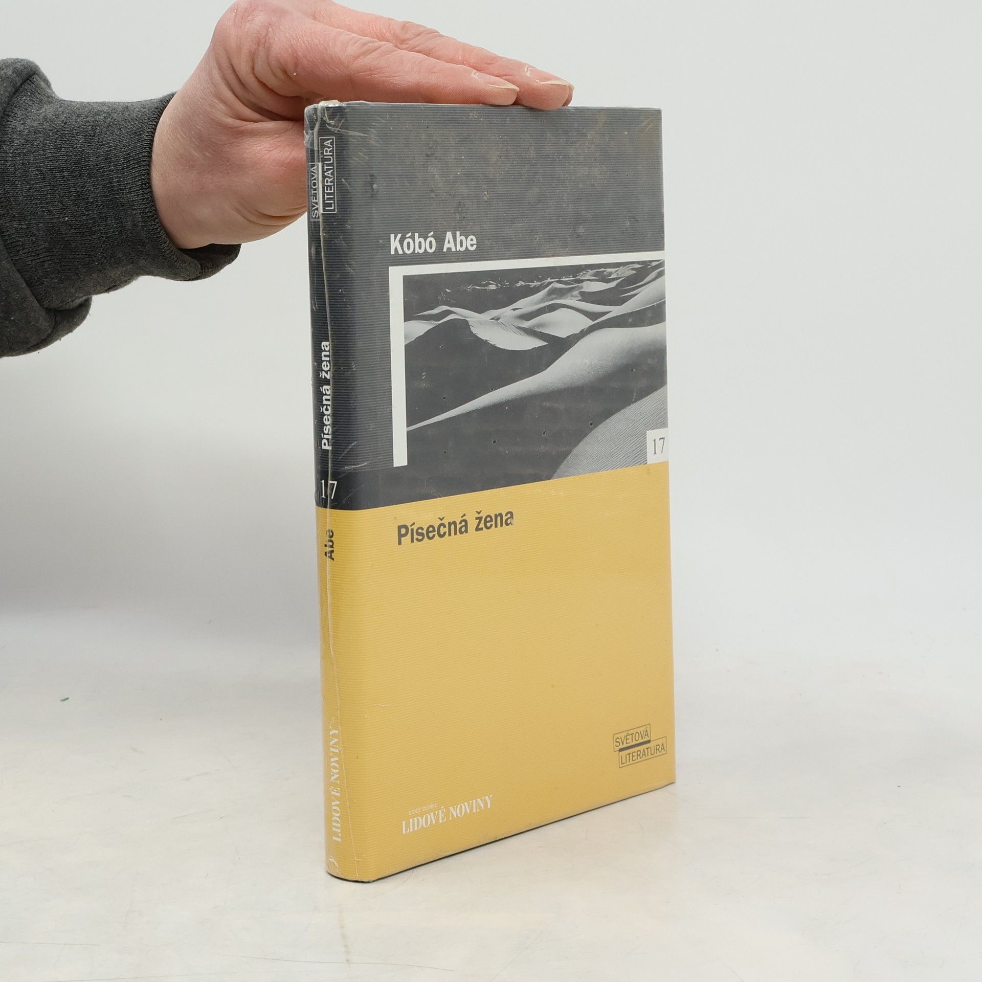 Kōbō Abe Písečná žena