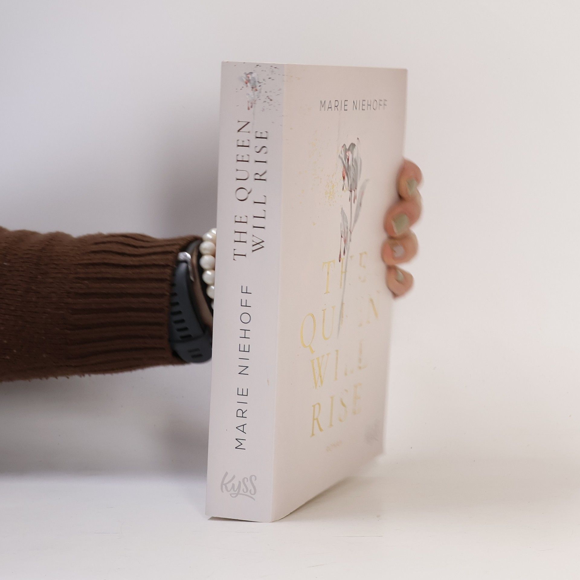 Marie Niehoff The Queen Will Rise