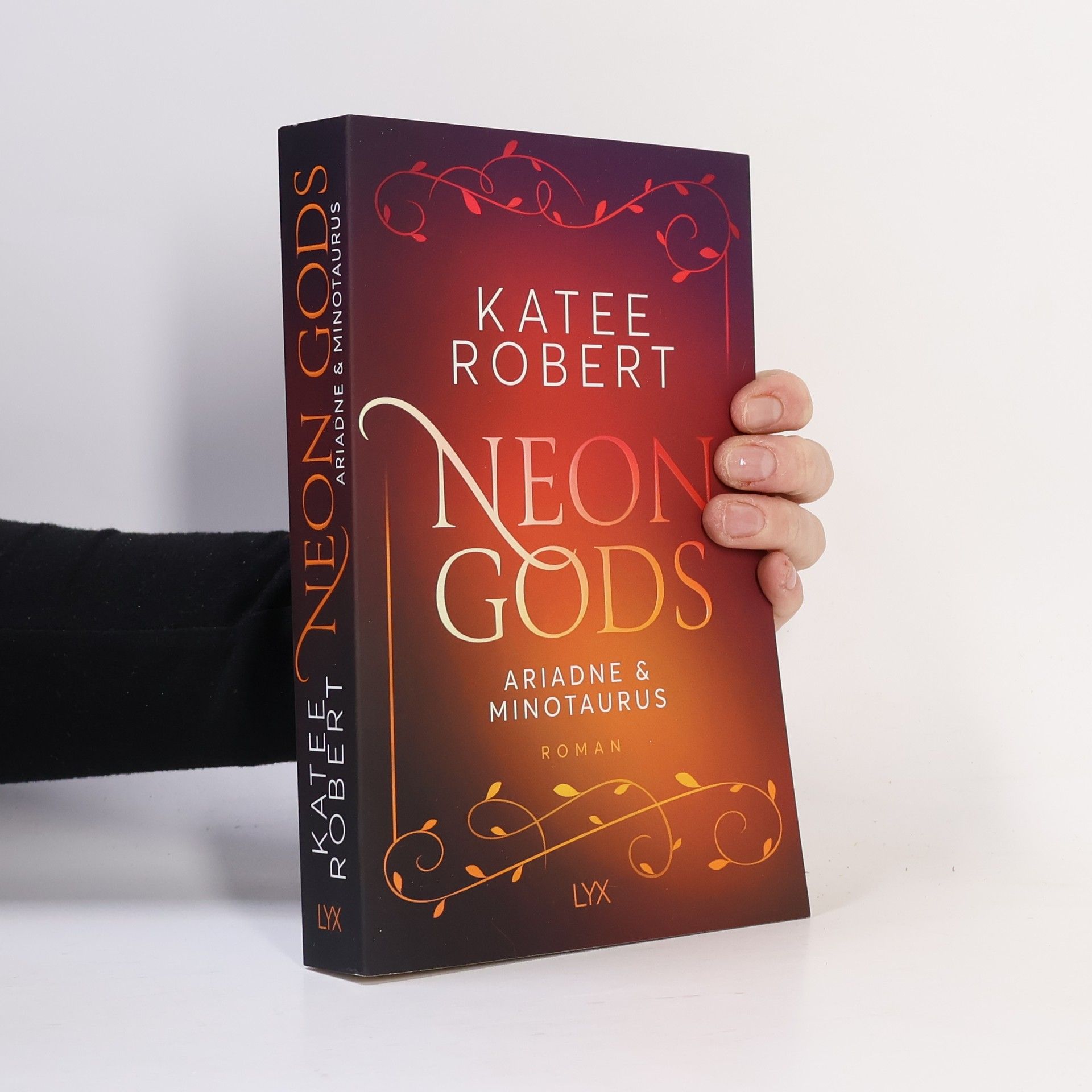 Katee Robert Neon Gods - Ariadne & Minotaurus / Dark Olympus Bd.7