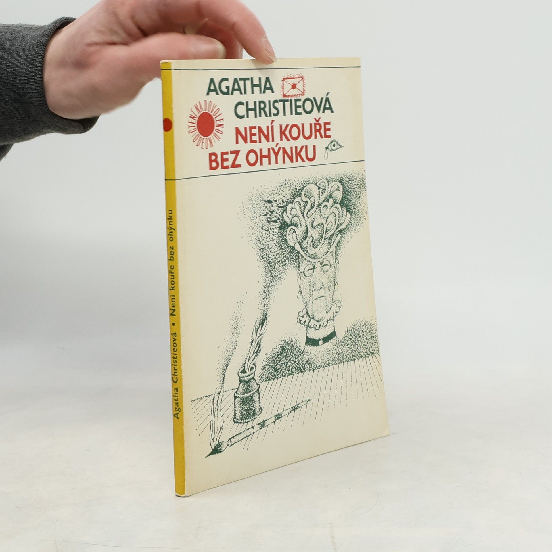 Agatha Christie Není kouře bez ohýnku