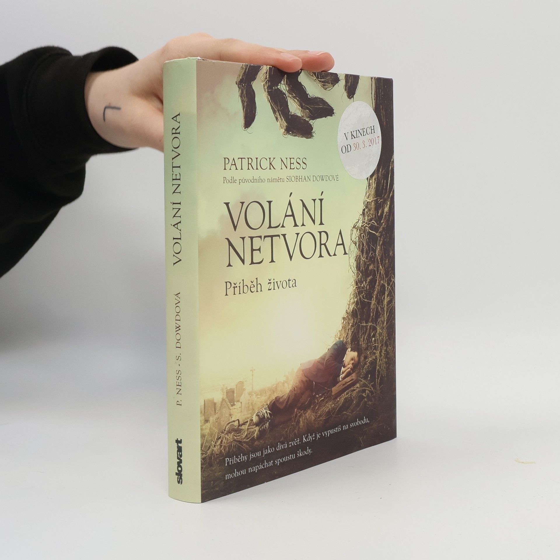 Patrick Ness Volání netvora.Příběh života