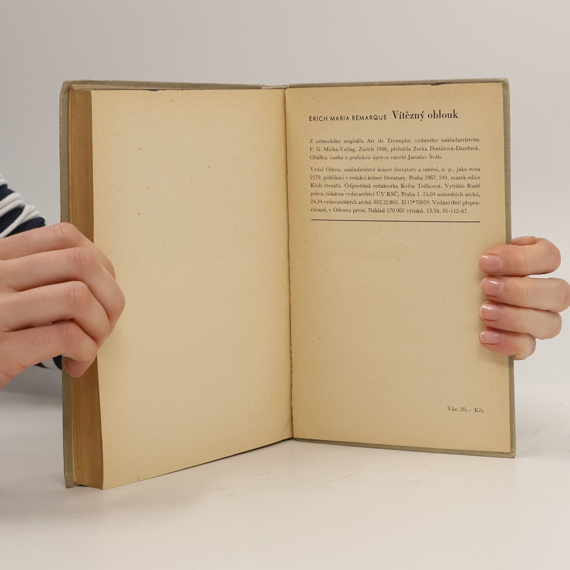 Erich Maria Remarque Vítězný oblouk