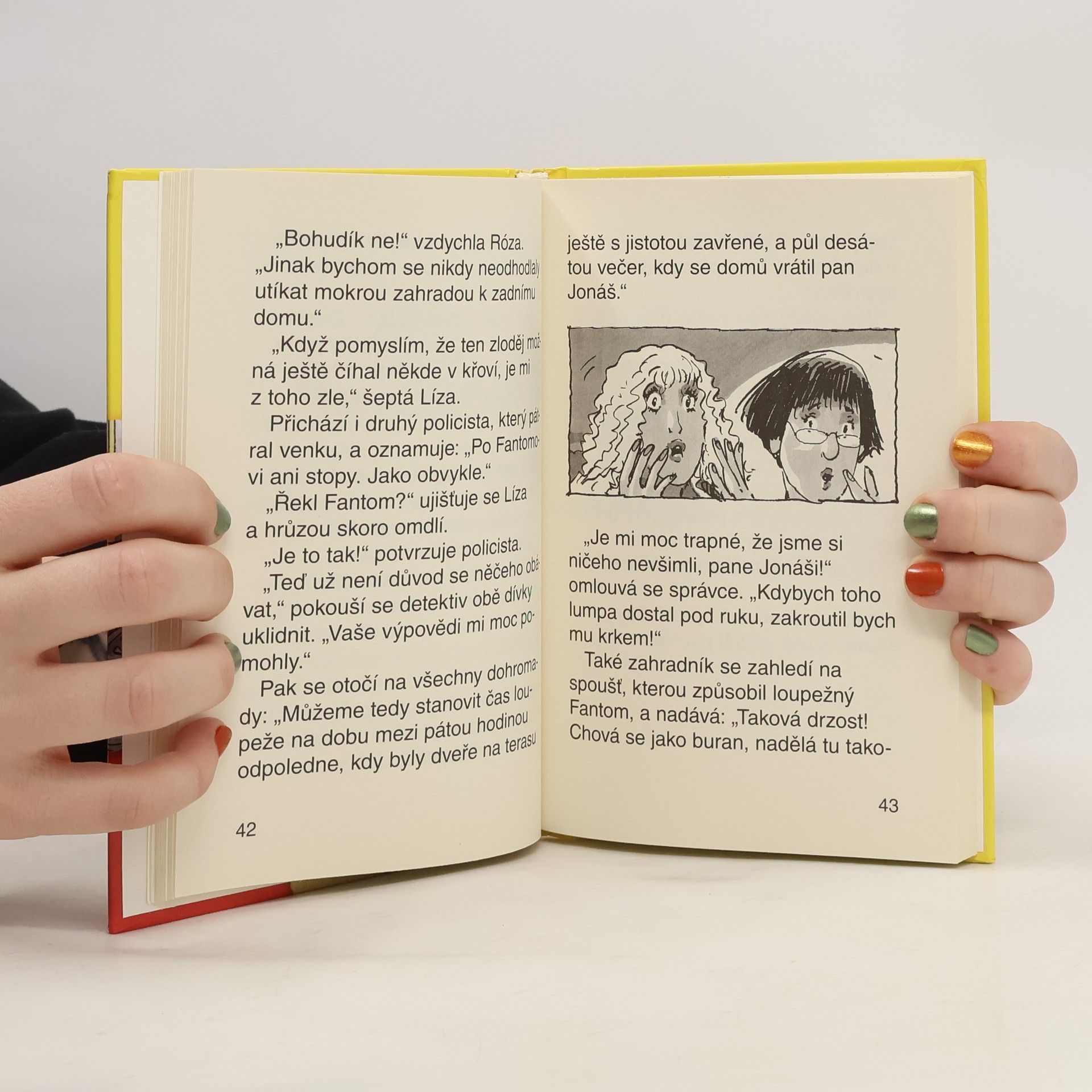 Ursula Kohlsaat-Scheffler Muž s oranžovou maskou. Detektiv Klubko. 2. díl