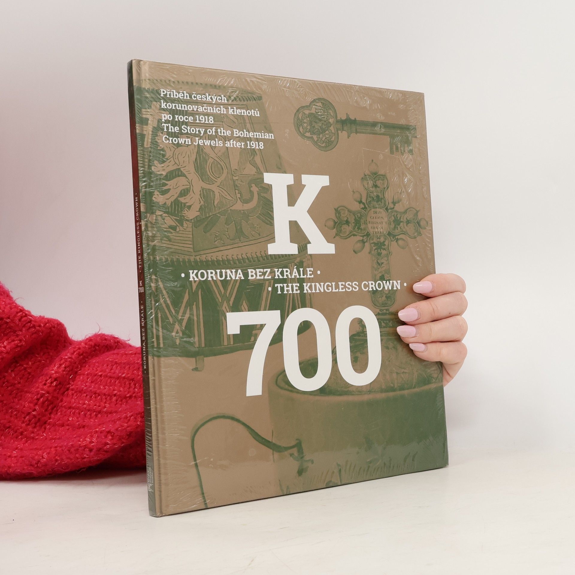 Koruna bez krále / The kingless crown