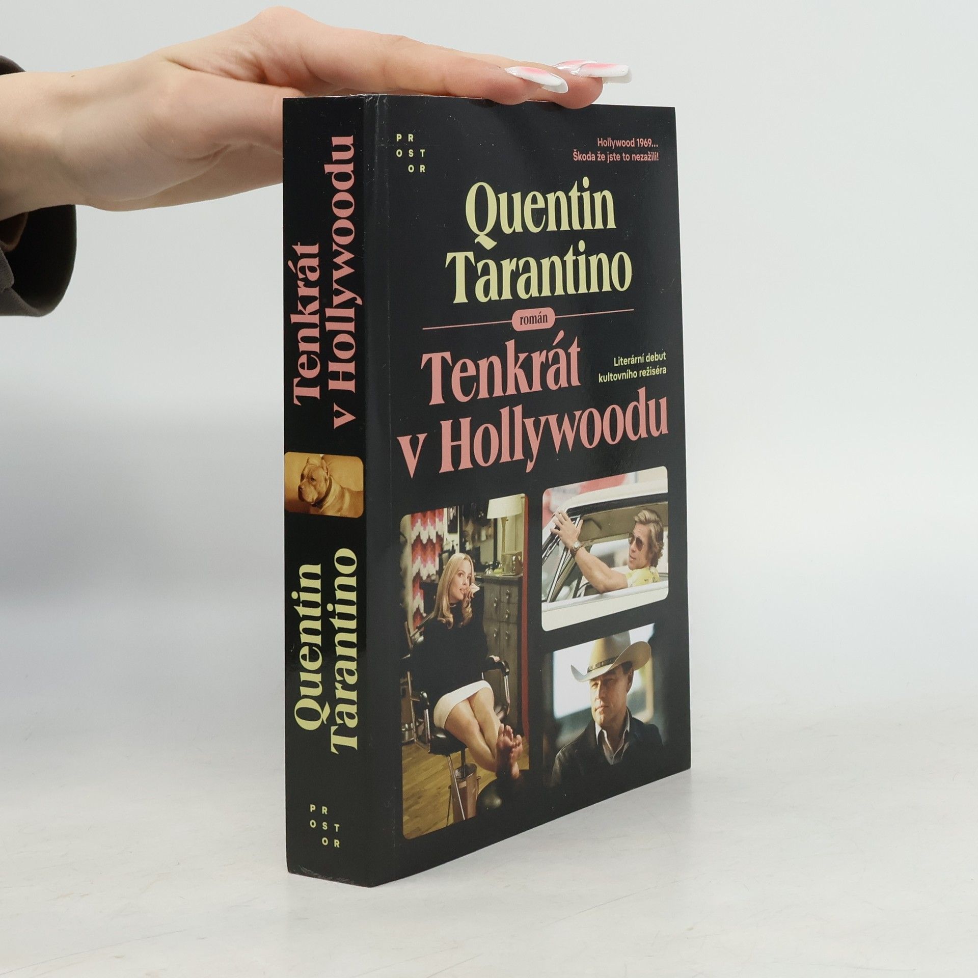 Quentin Tarantino Tenkrát v Hollywoodu : román