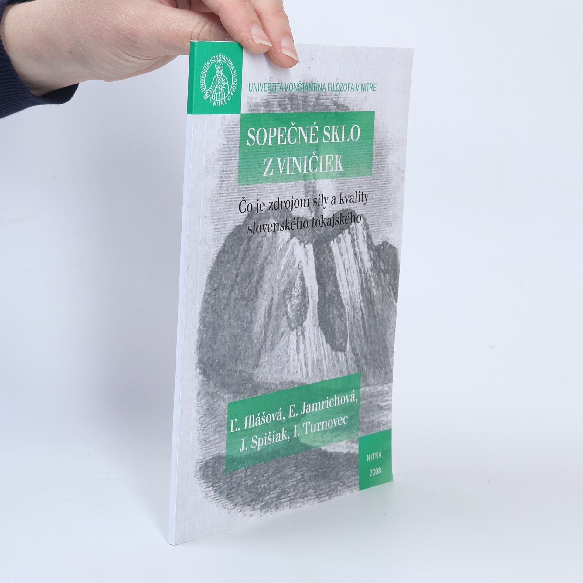 Sopečné sklo z Viničiek : čo je zdrojom sily a kvality slovenského tokajského