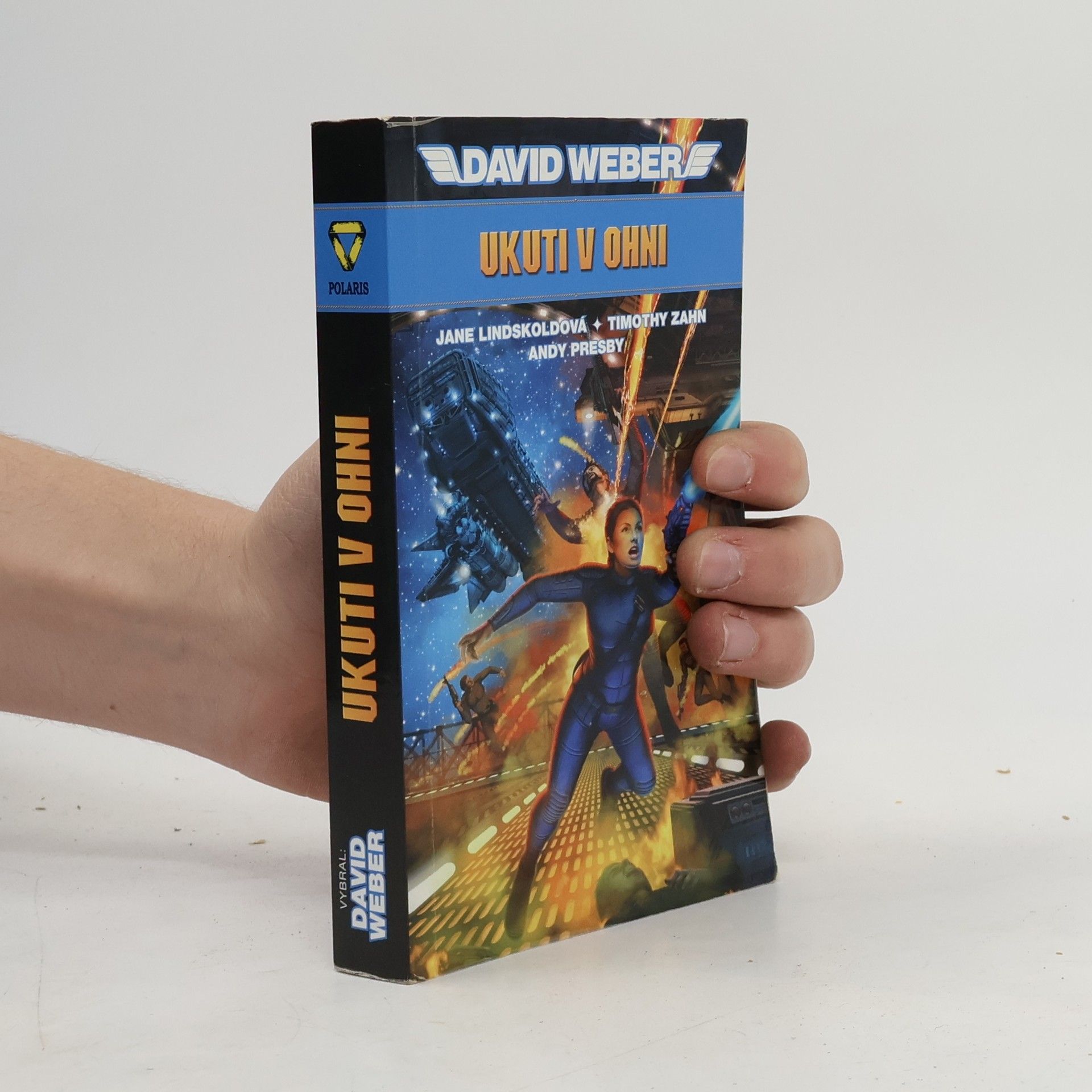 David Weber Ukuti v ohni
