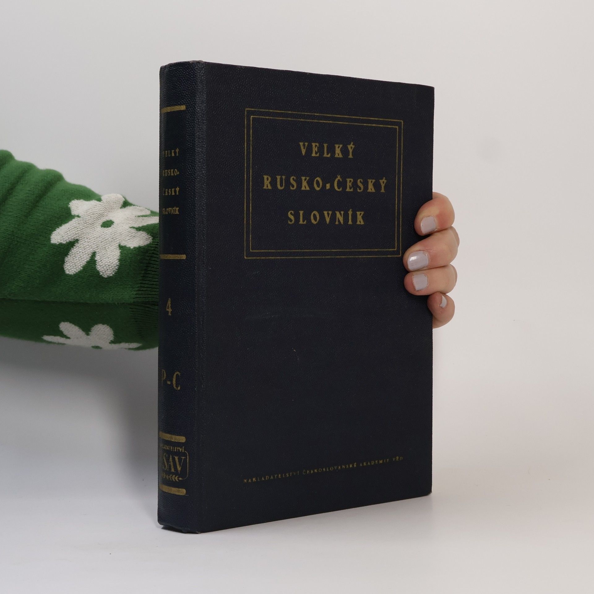 Auteurscollectief Velký rusko-český slovník IV, P-C