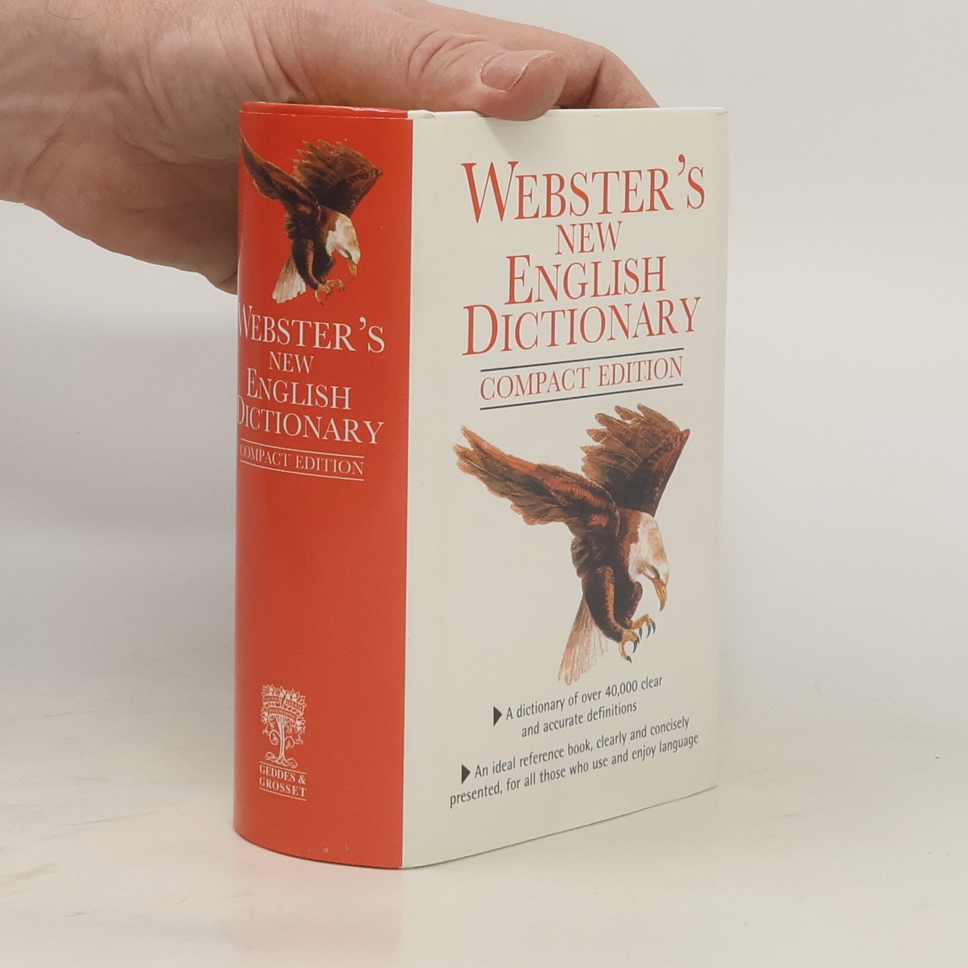 Merriam-Webster Webster's New English Dictionary