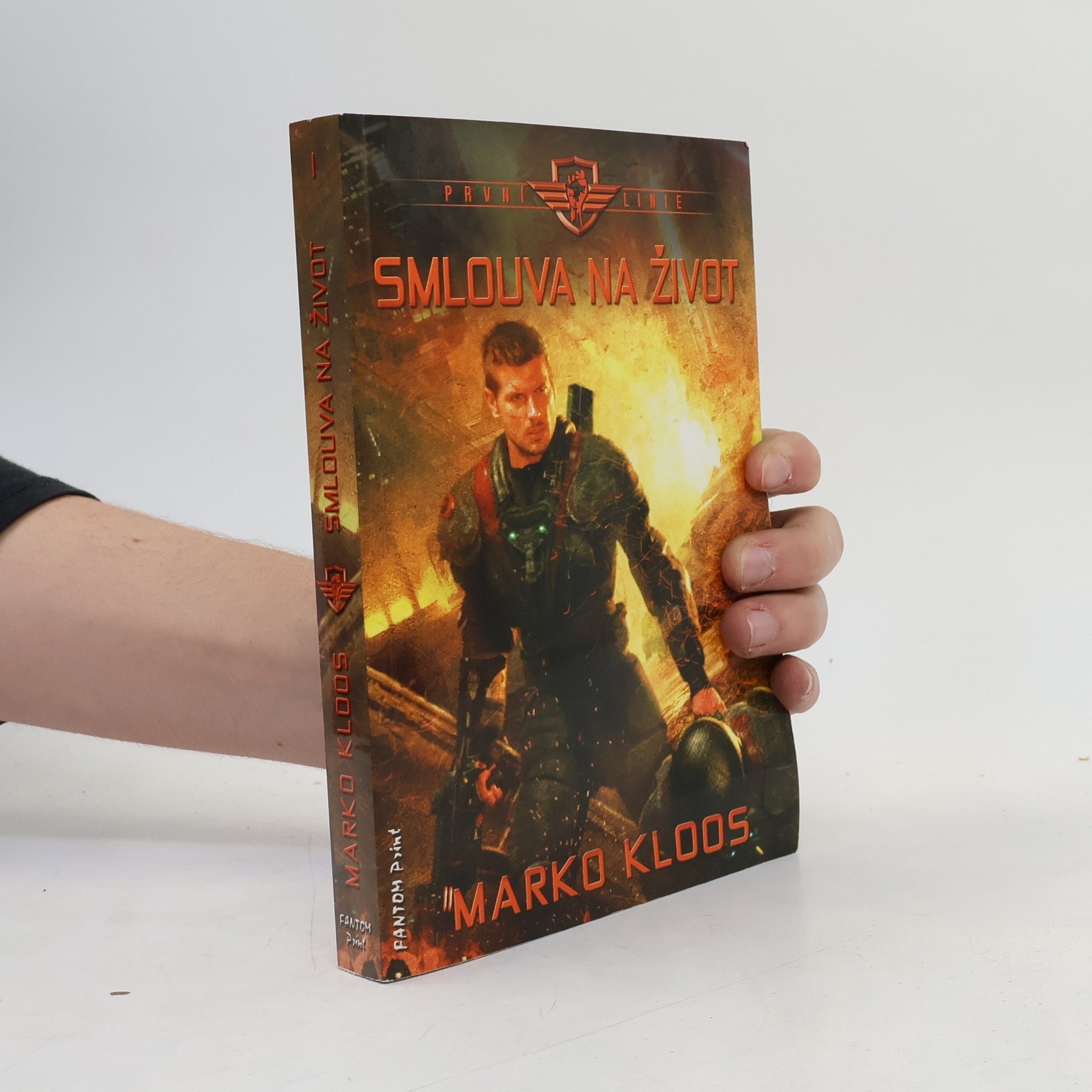 Marko Kloos První linie. Smlouva na život