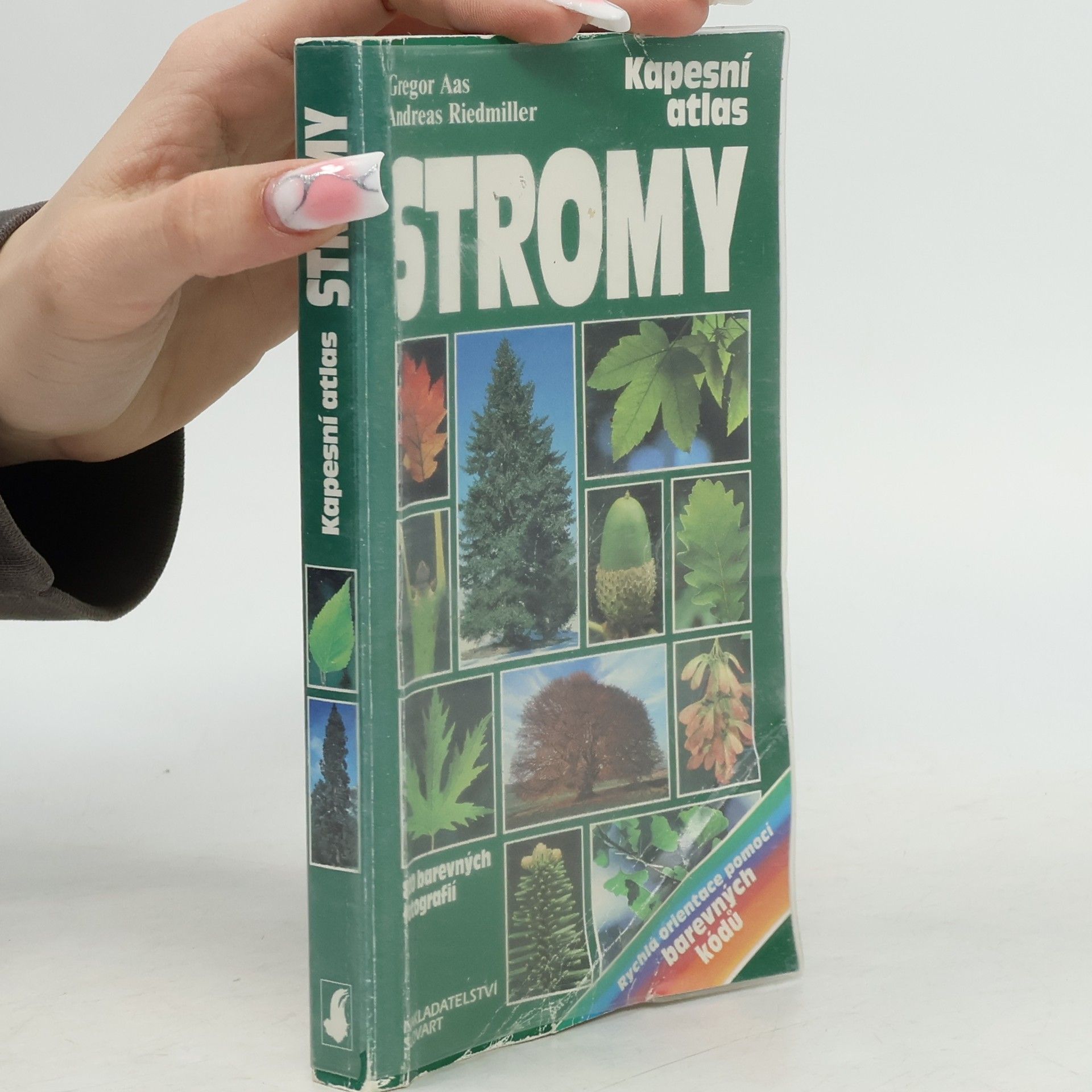 Gregor Aas Kapesní atlas. Stromy