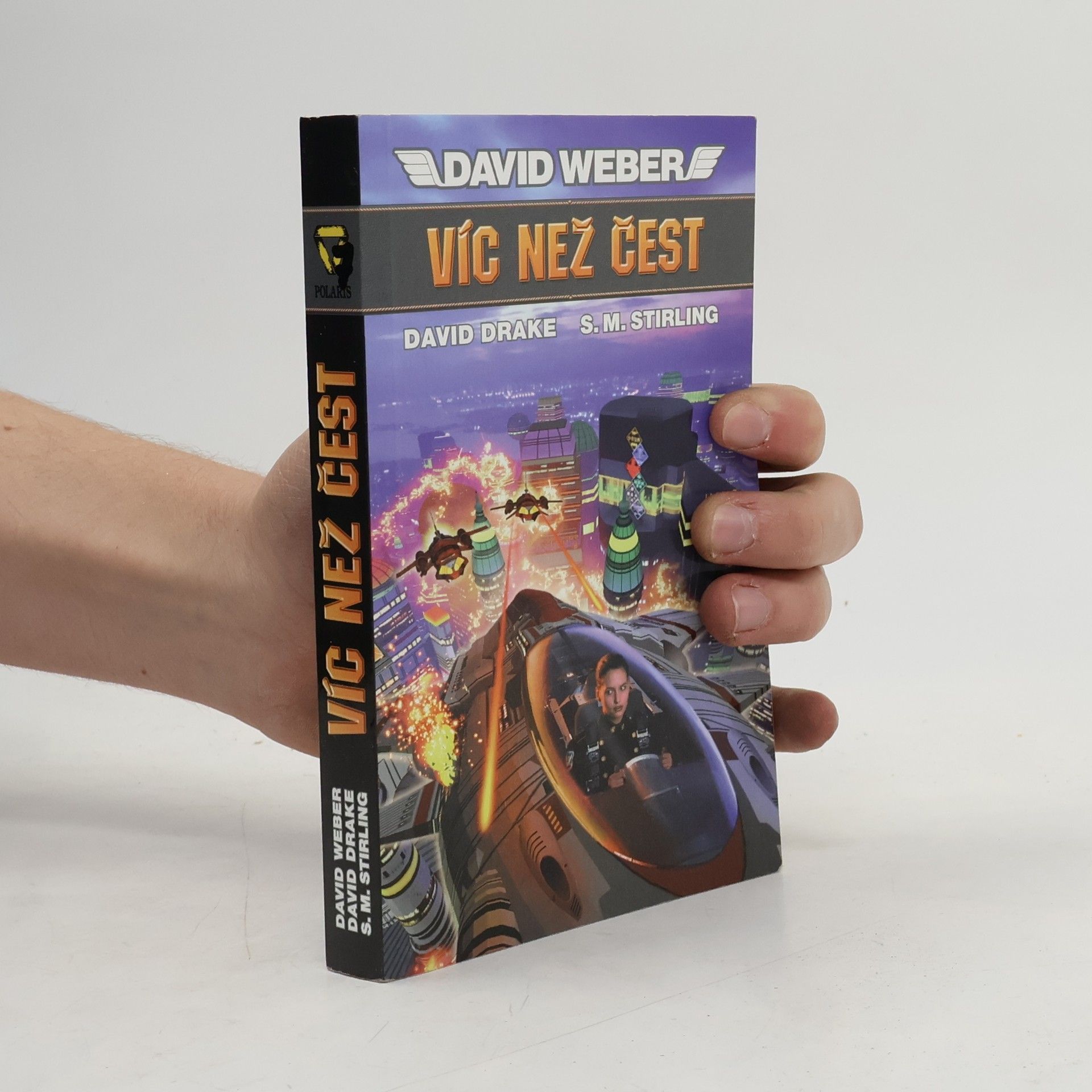 David Weber Víc než čest