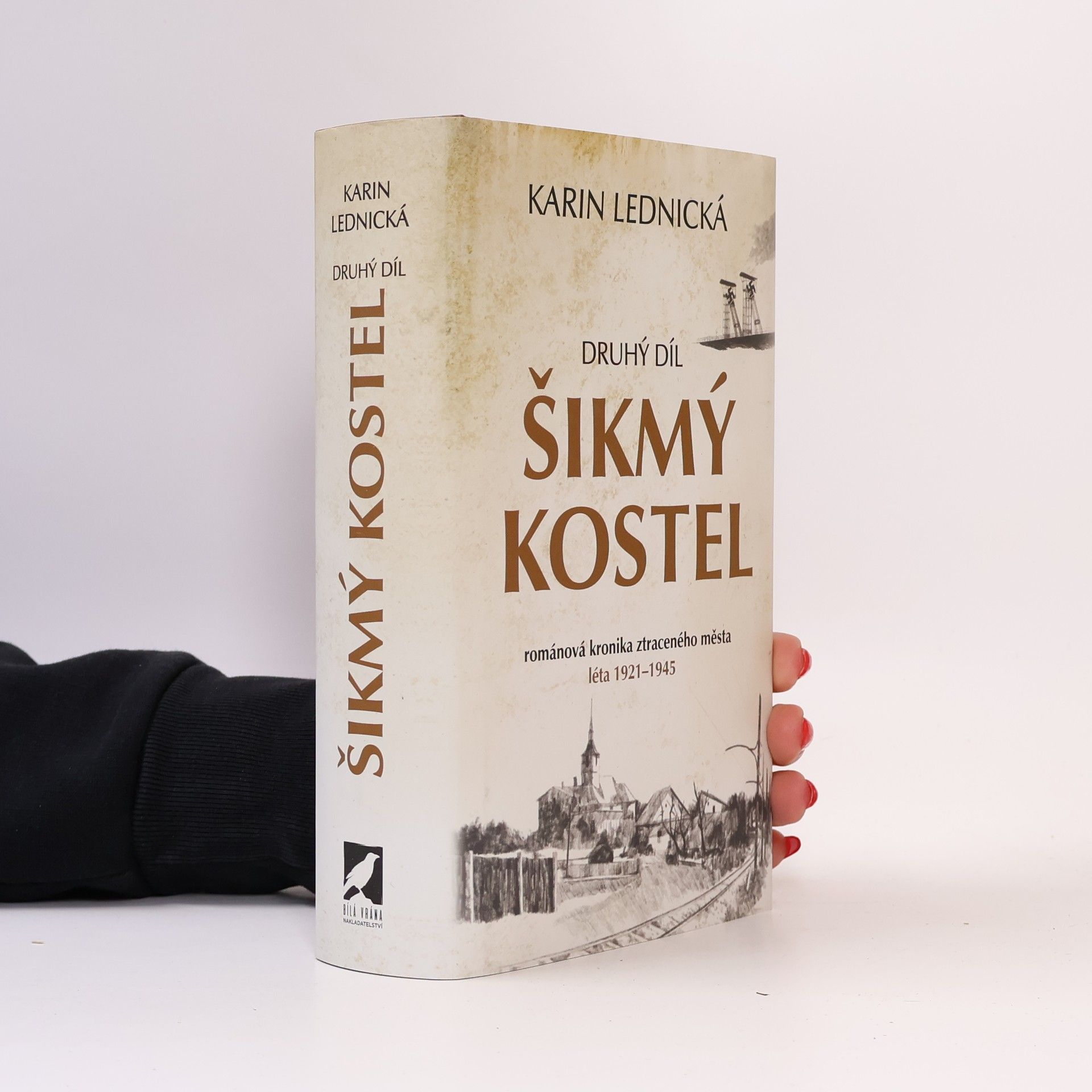 Karin Lednická Šikmý kostel 2