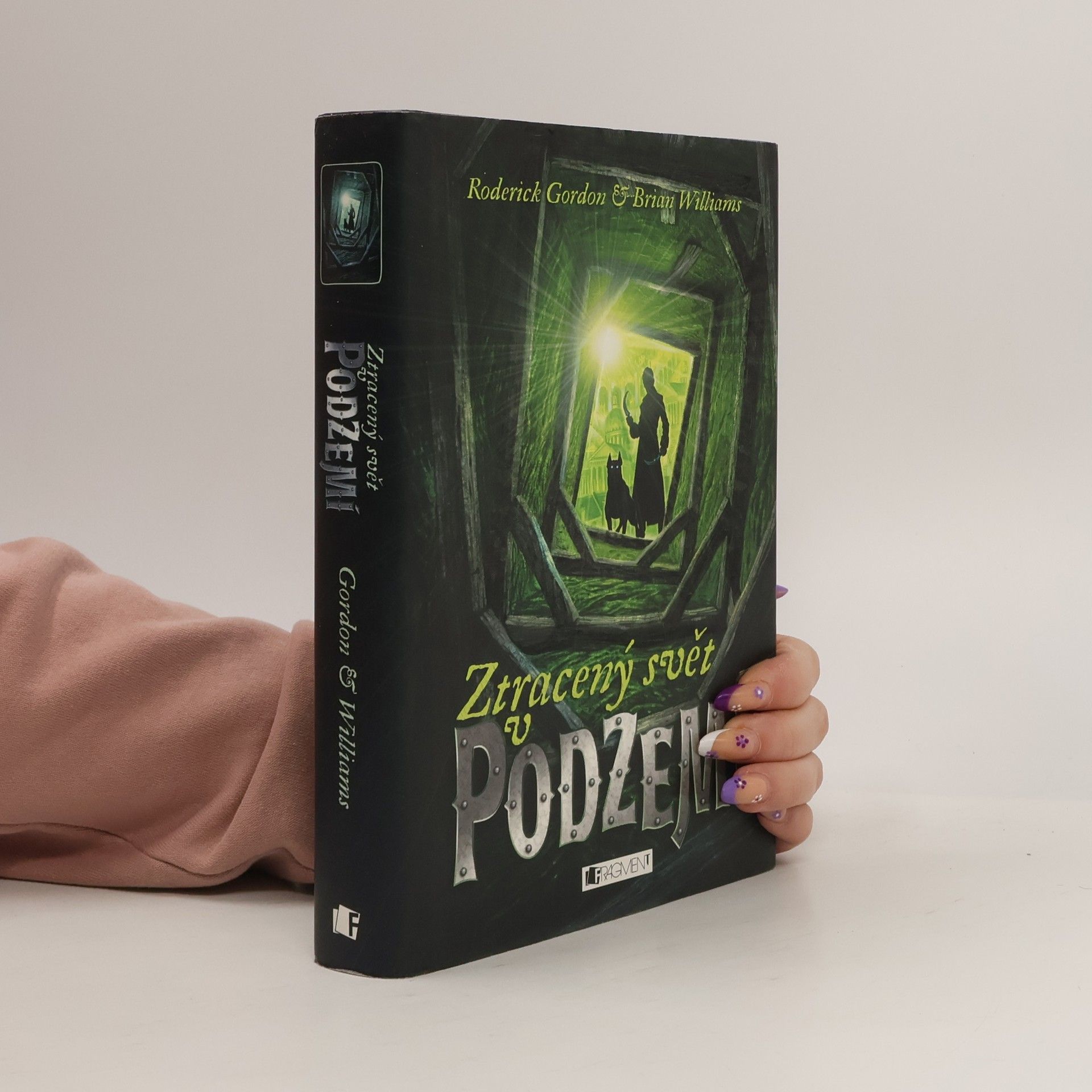 Roderick Gordon Ztracený svět v podzemí