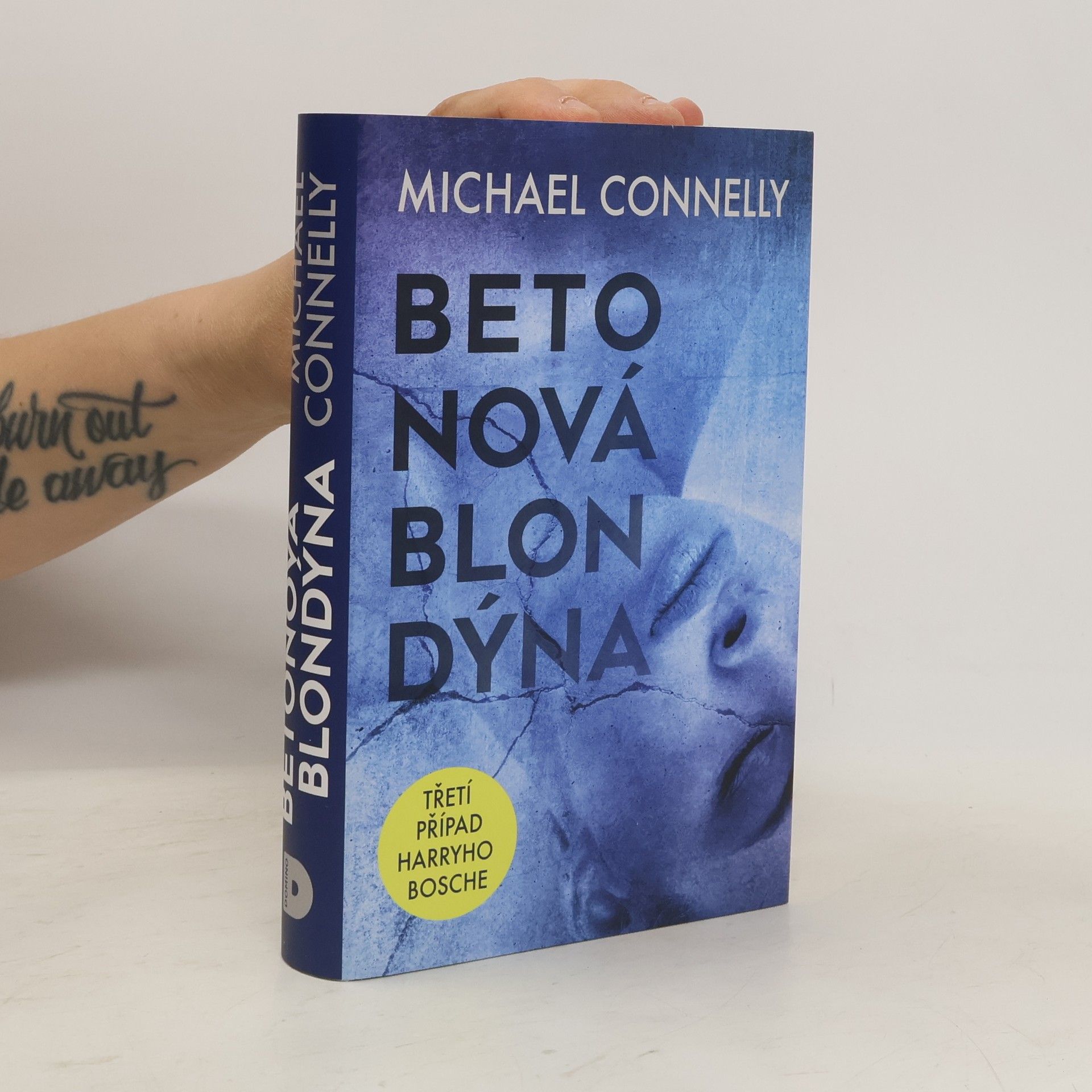 Michael Connelly Betonová blondýna