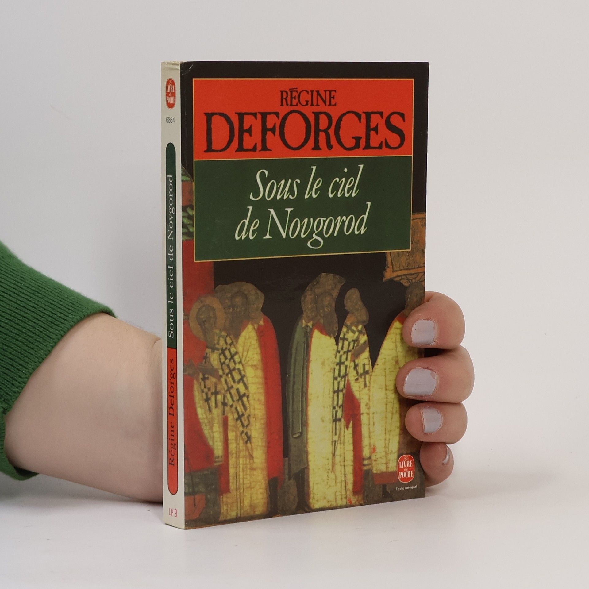 Régine Deforges Sous le ciel de Novgorod