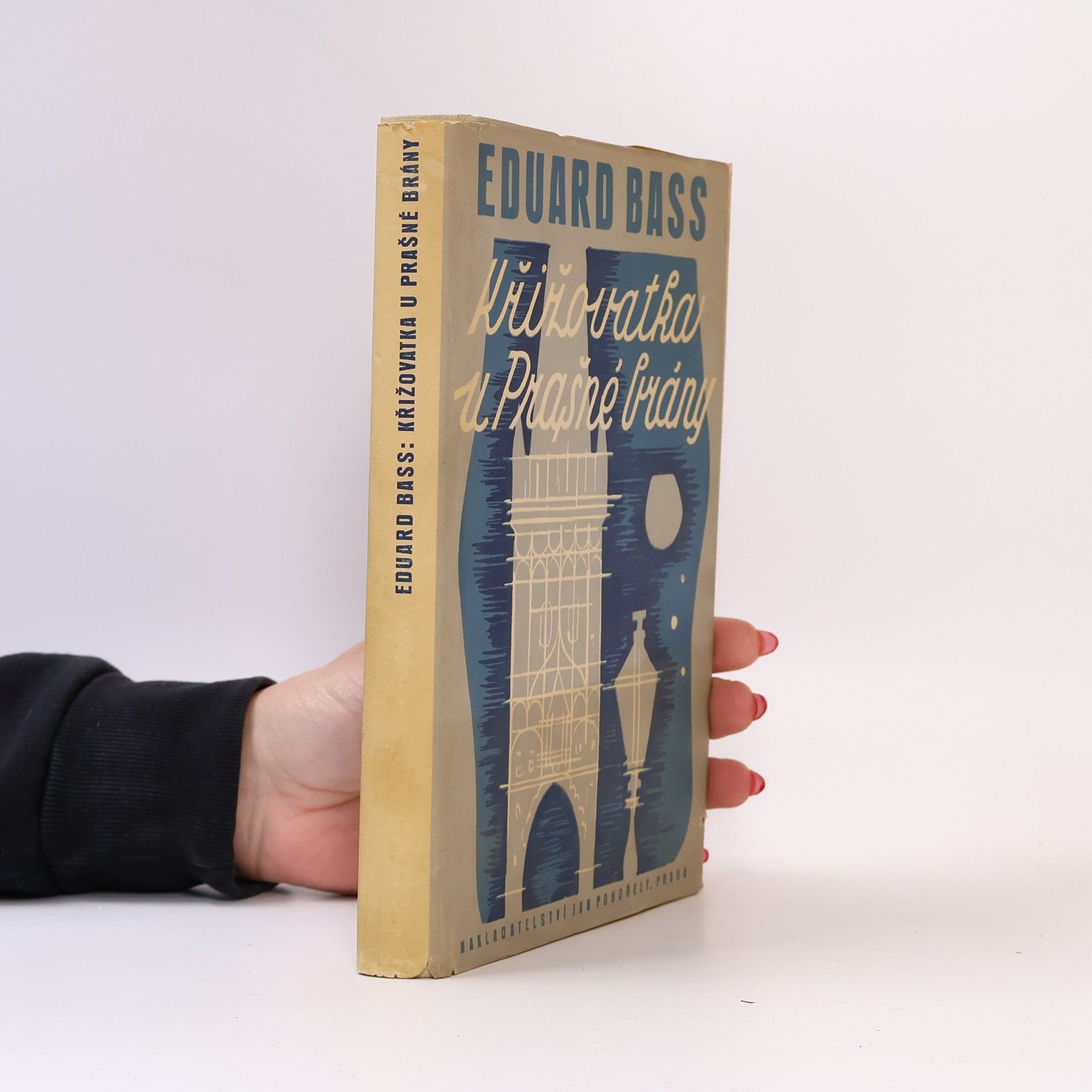 Eduard Bass Křižovatka u Prašné brány