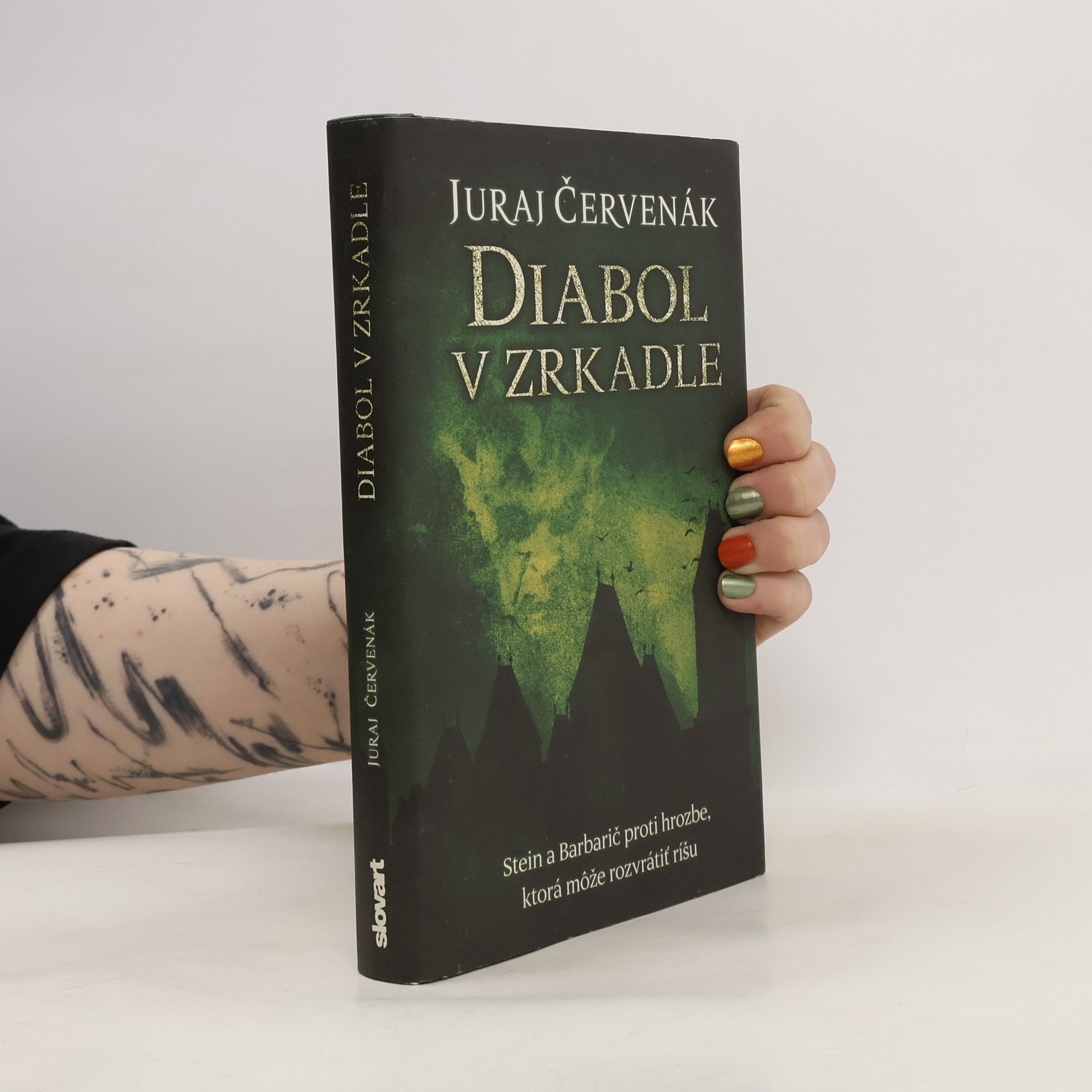Juraj Červenák Diabol v zrkadle