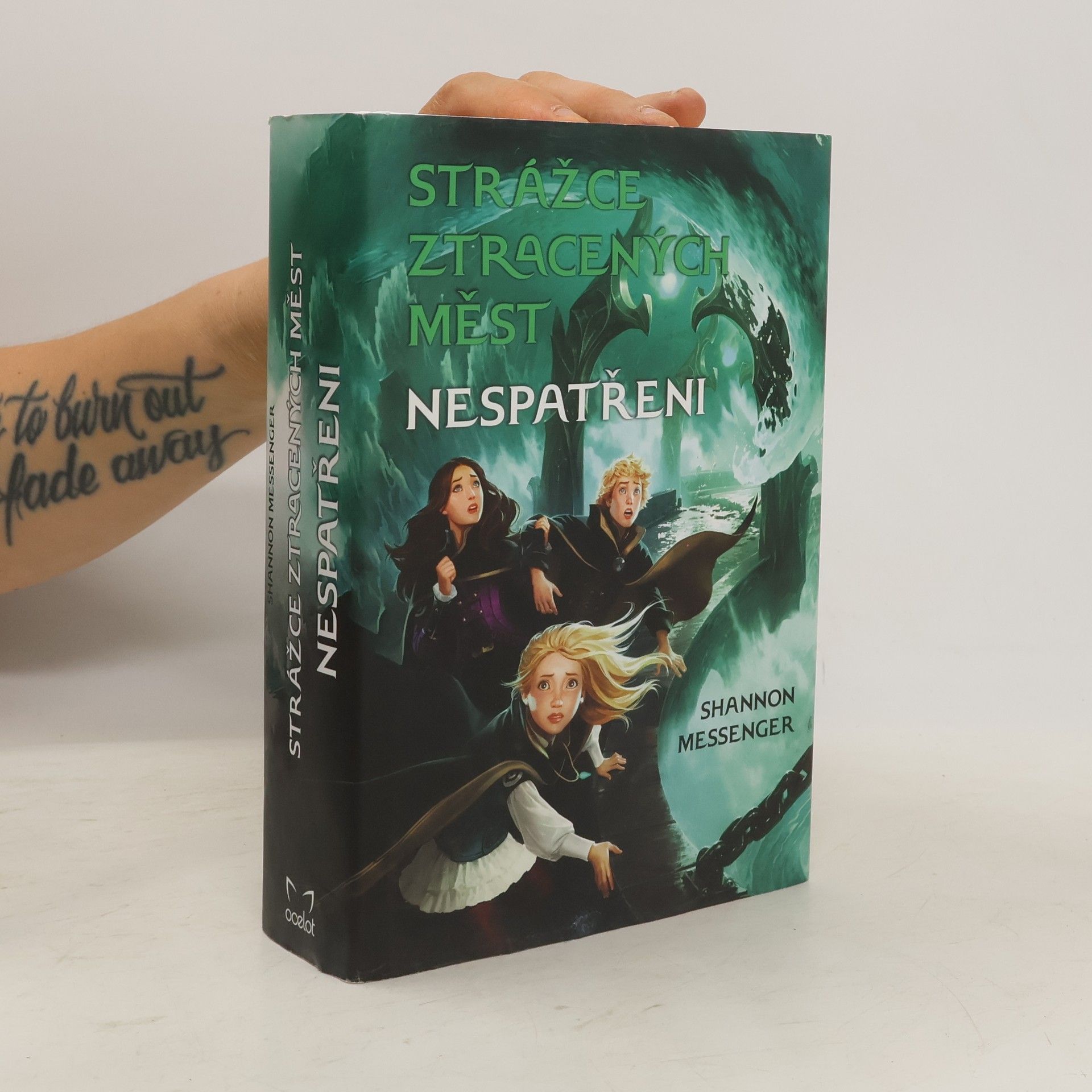 Strážce ztracených měst. Nespatřeni