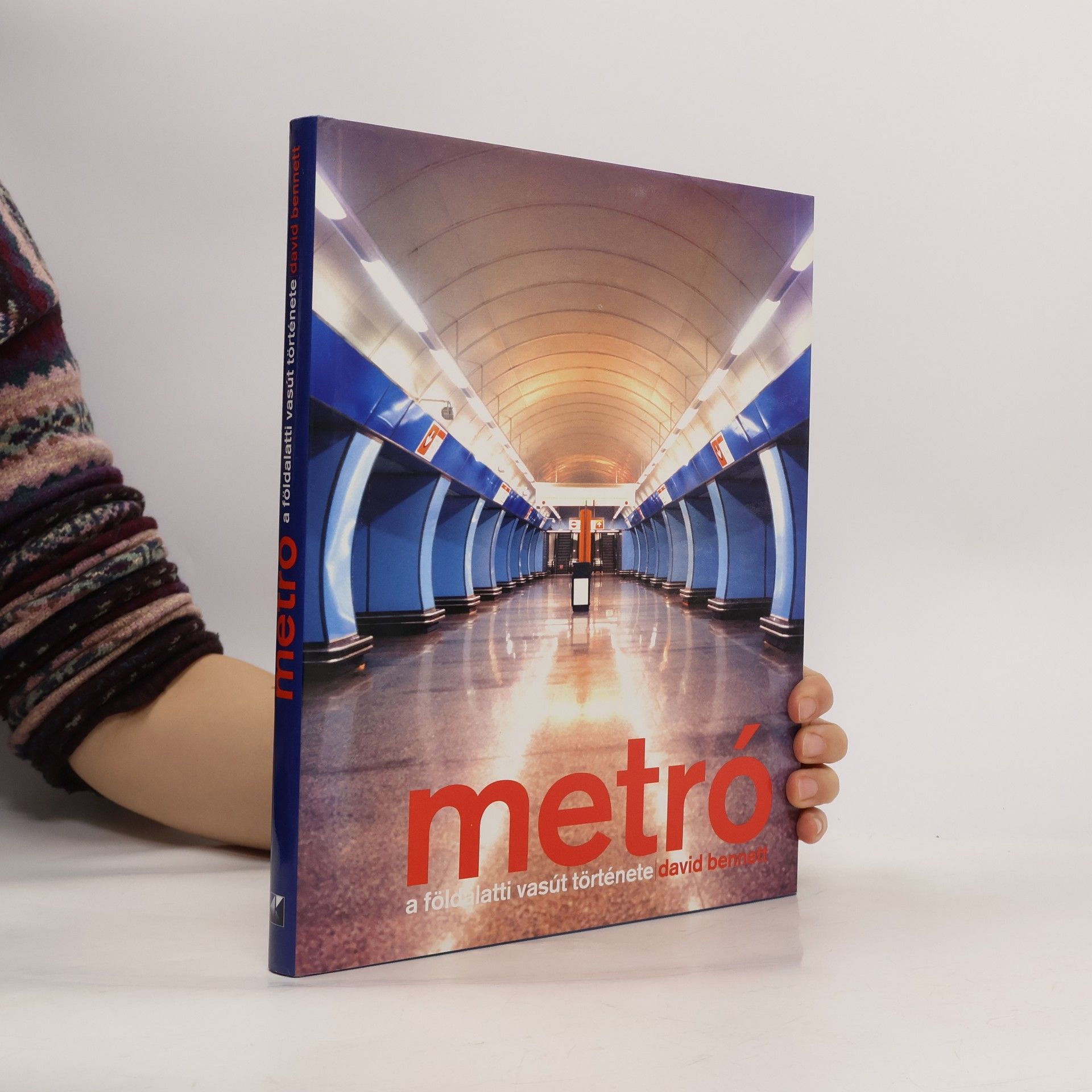 David Bennett Metró