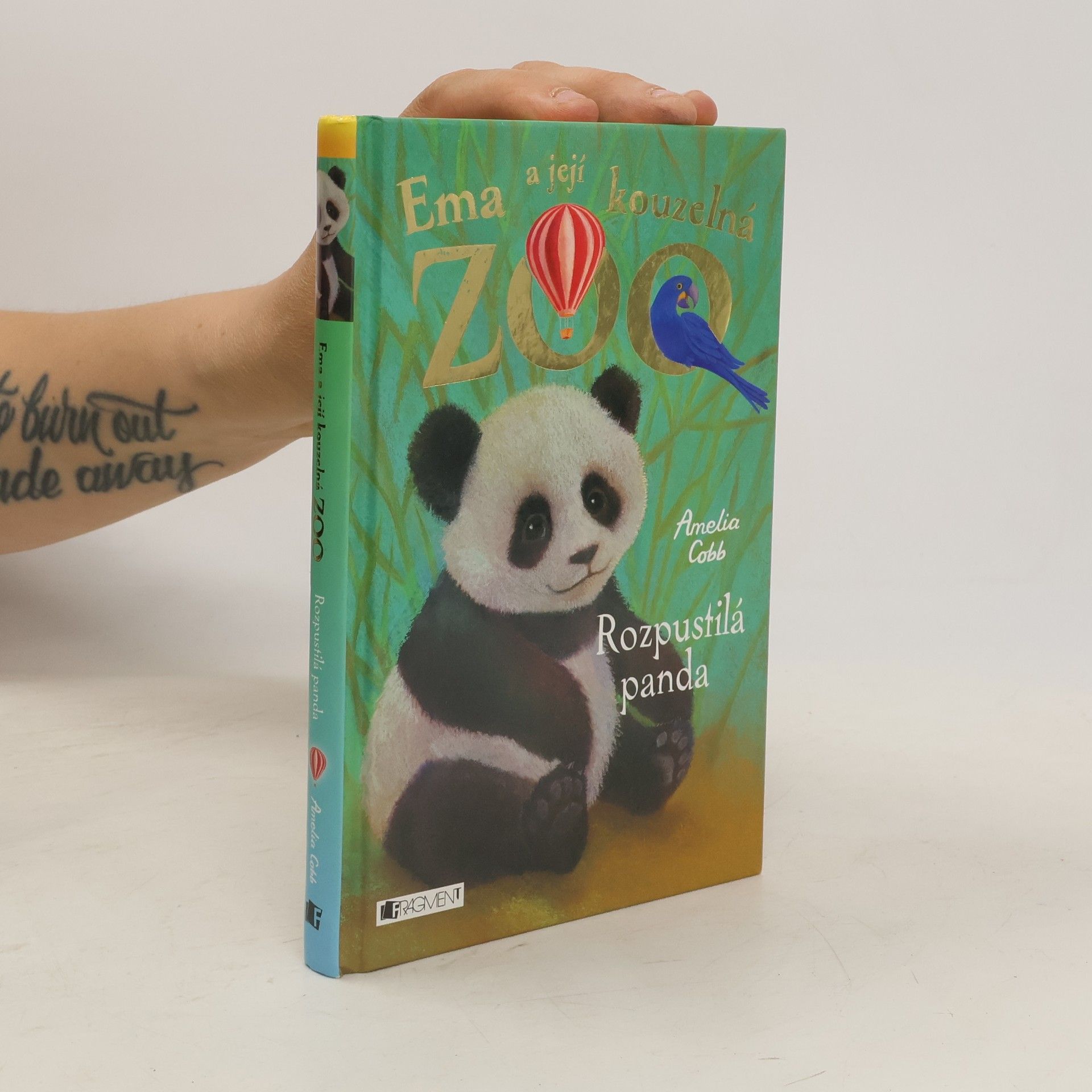 Amelia Cobb Ema a její kouzelná zoo. Rozpustilá panda