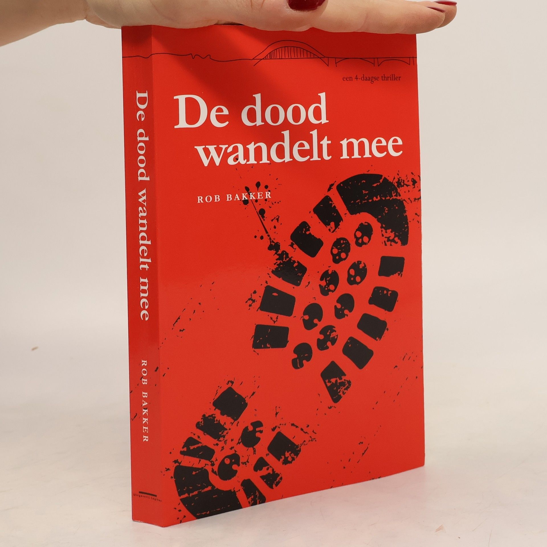 Vierdaagsethrillers - 8: De dood wandelt mee