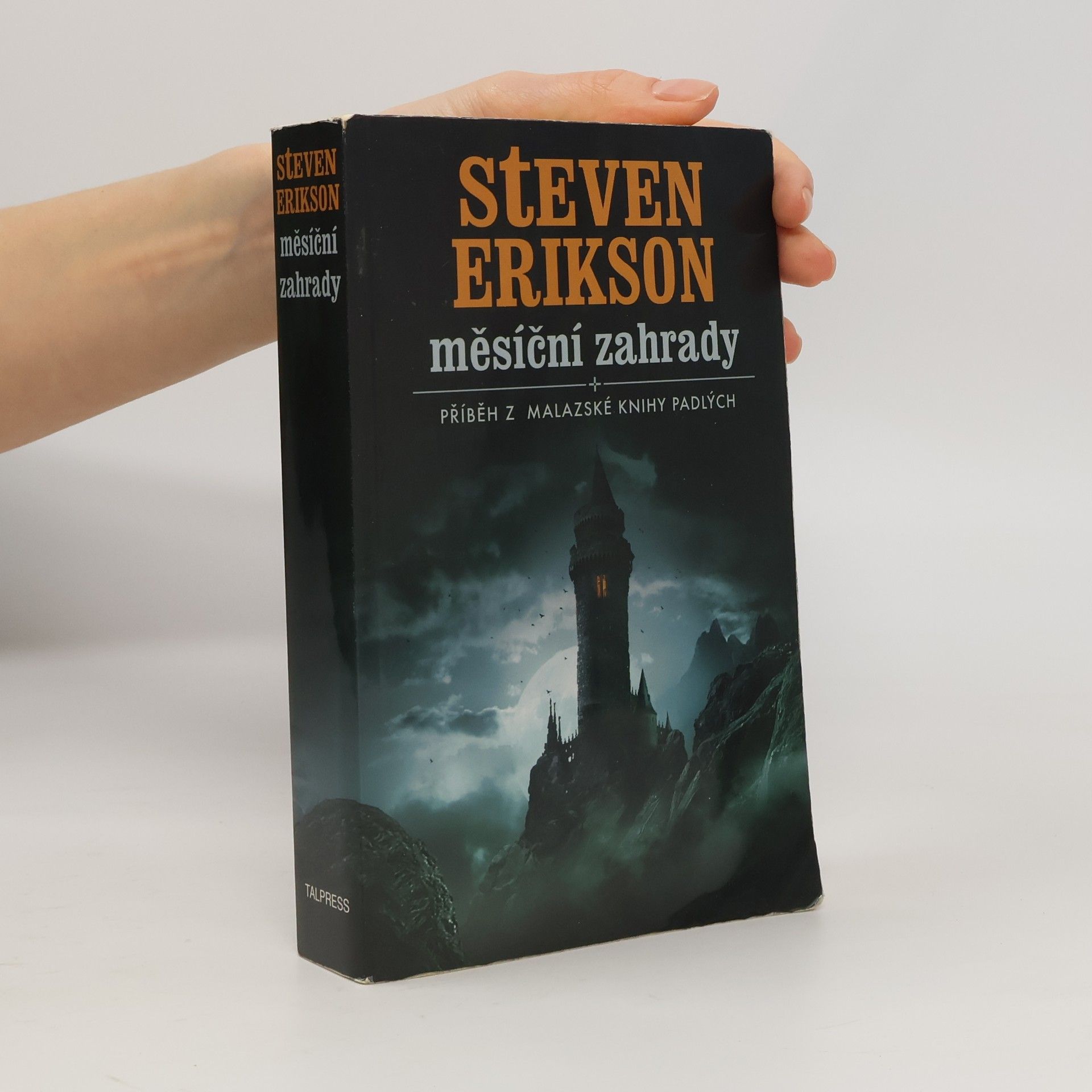 Steven Erikson Měsíční zahrady