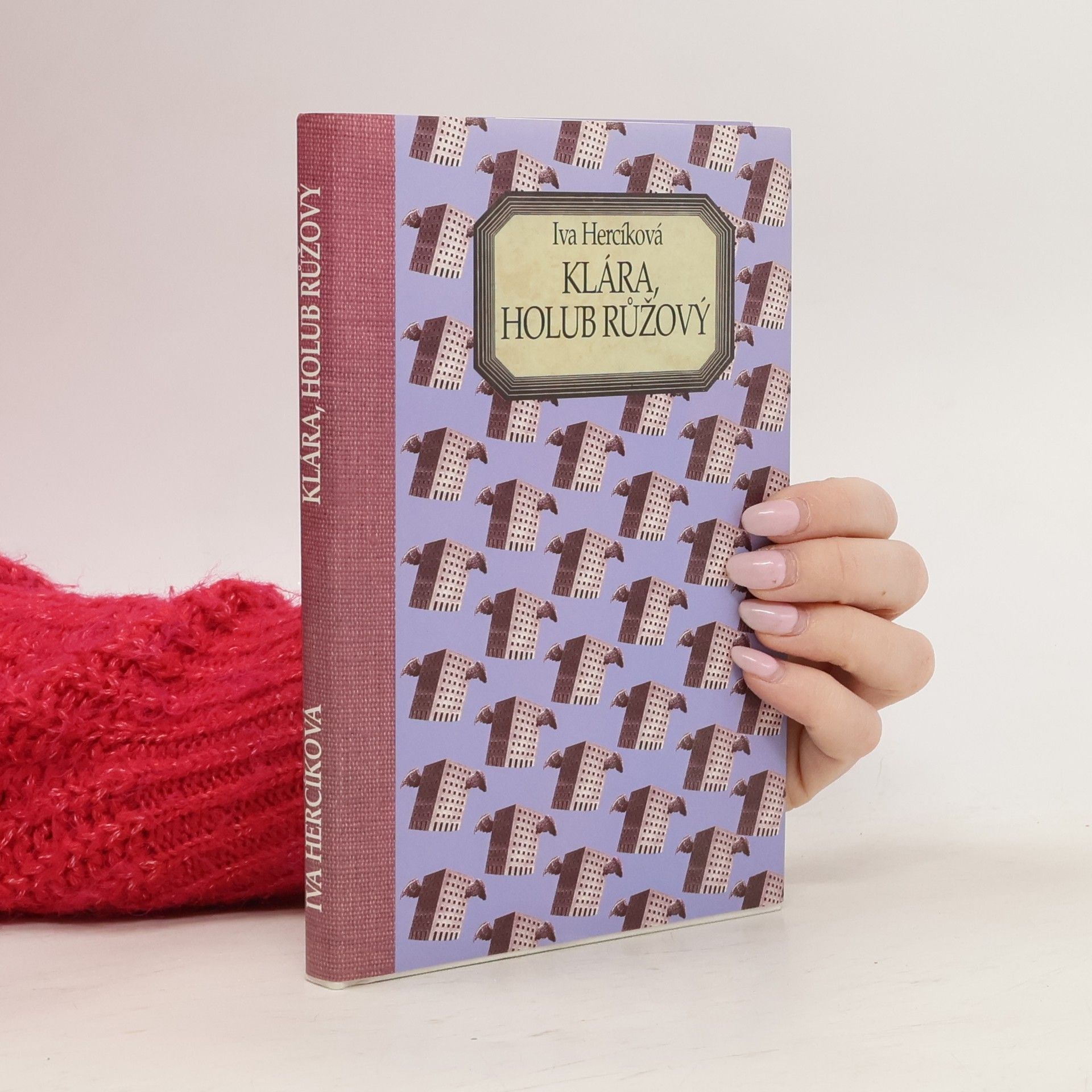 Iva Hercíková Klára, holub růžový