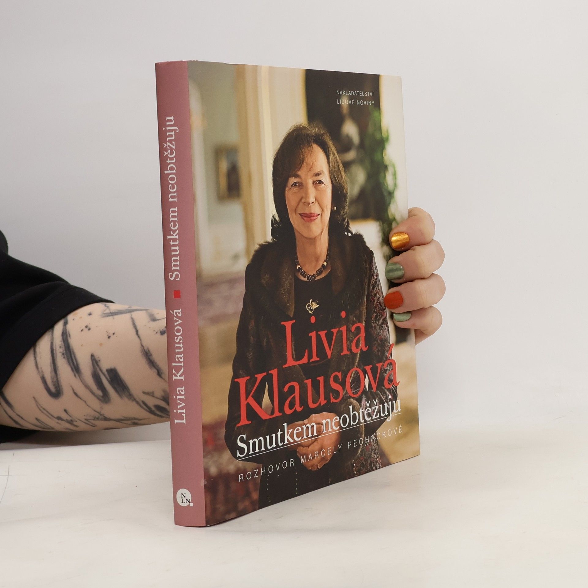 Marcela Pecháčková Smutkem neobtěžuju. Rozhovor Marcely Pecháčkové