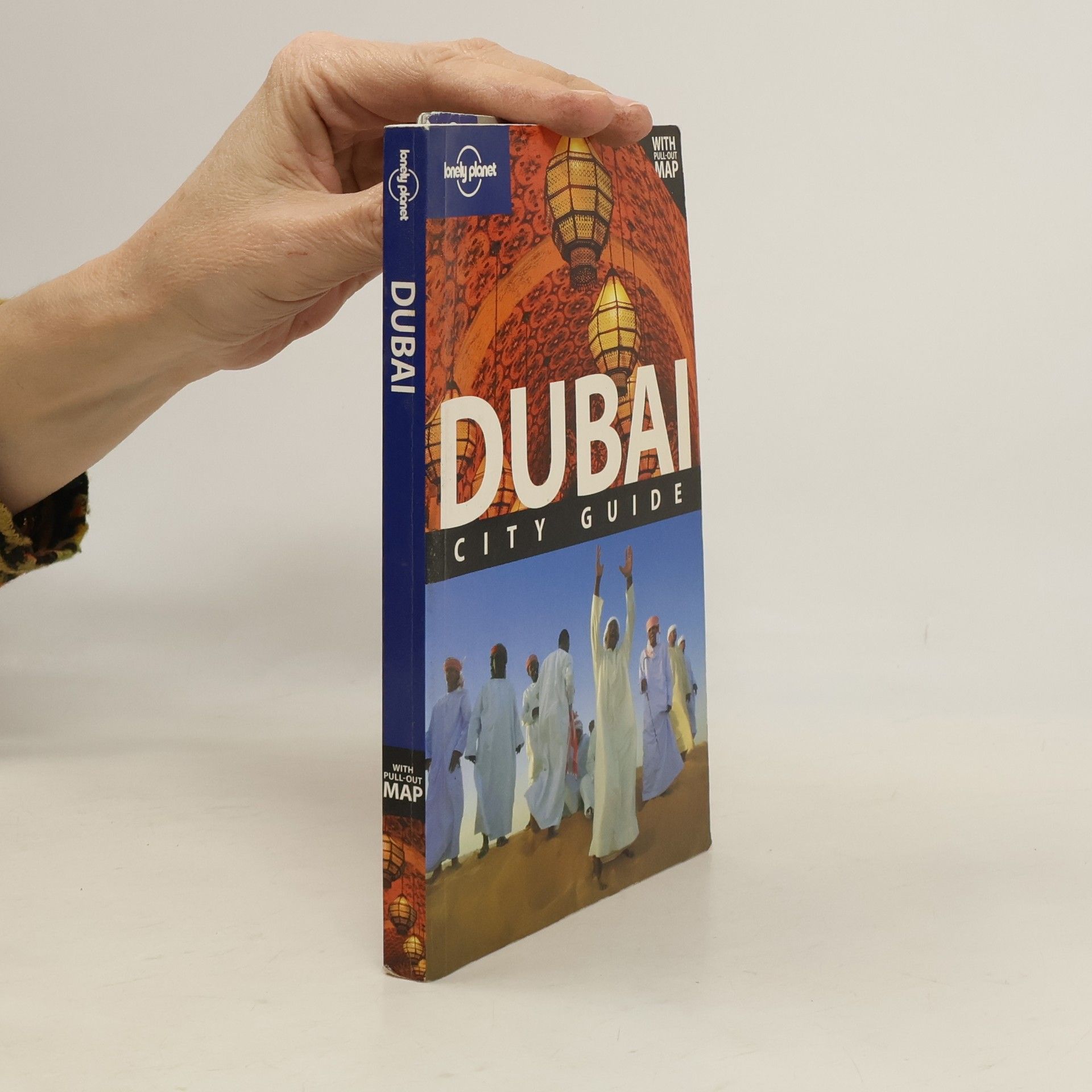 Andrea Schulte-Peevers Dubai city guide.