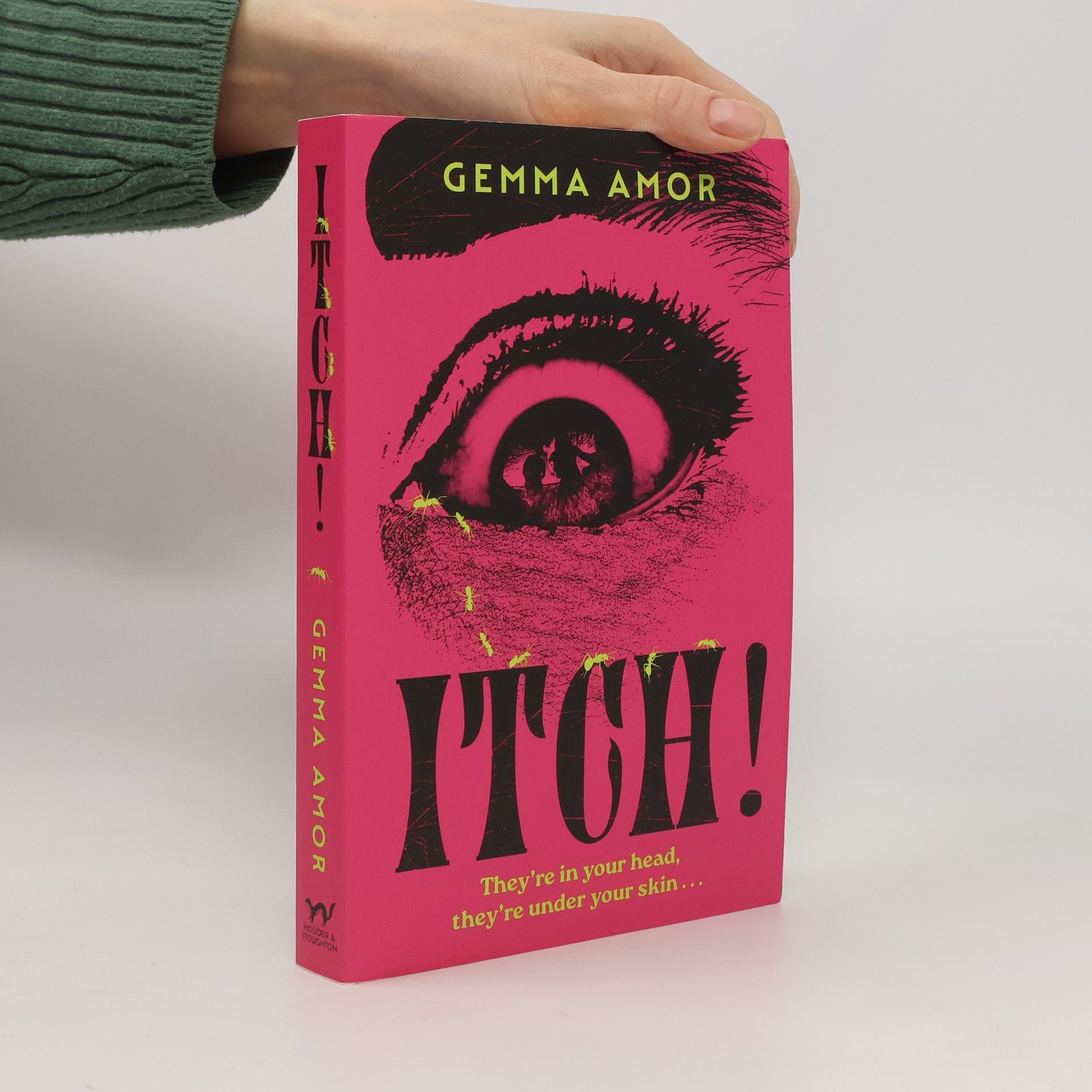 Gemma Amor Itch!: The Darkly Feminist Horror Novel Crawling Under Your Skin for Halloween 2025