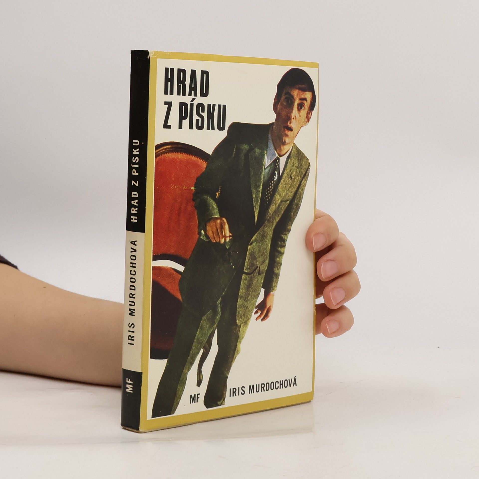 Iris Murdoch Hrad z písku