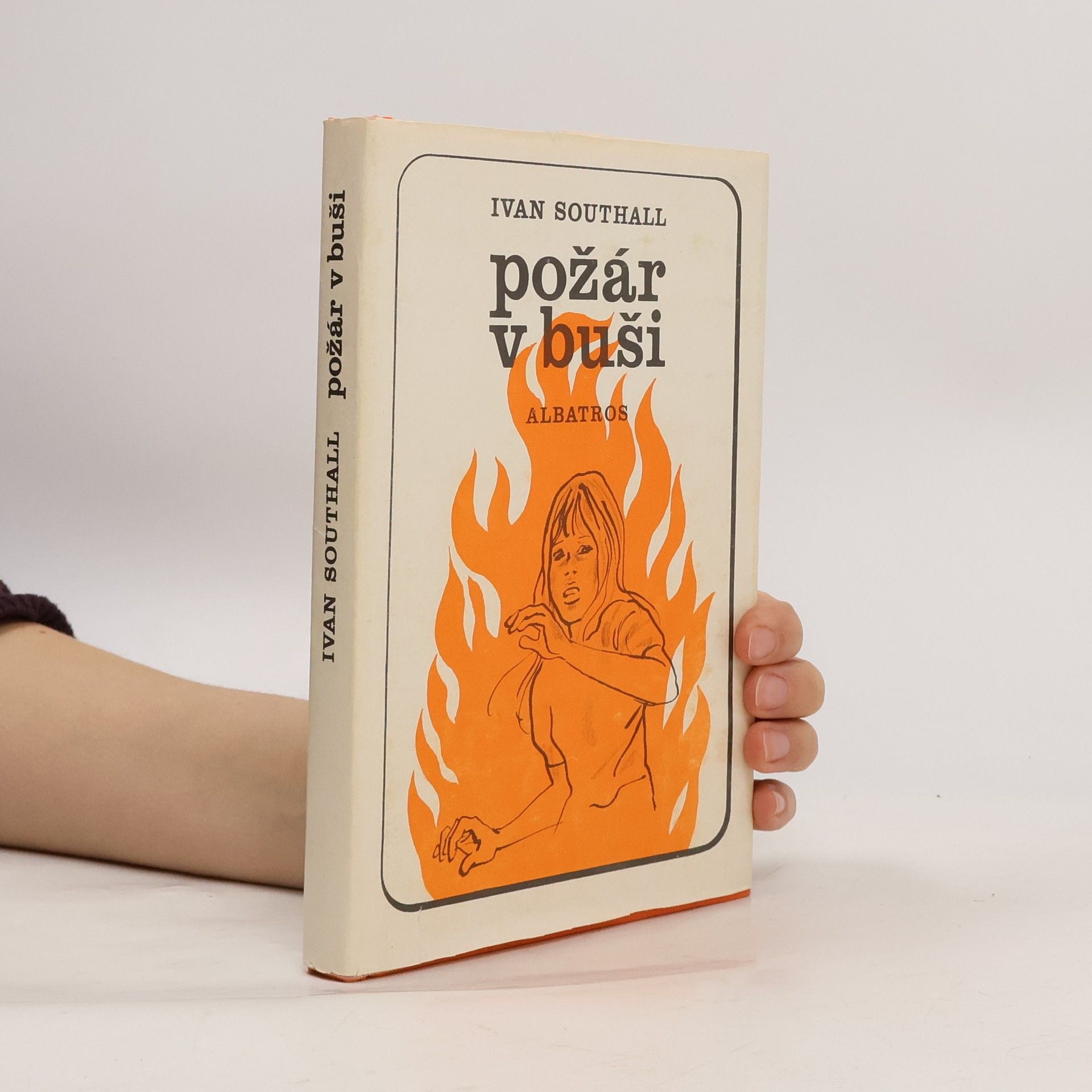 Ivan Southall Požár v buši