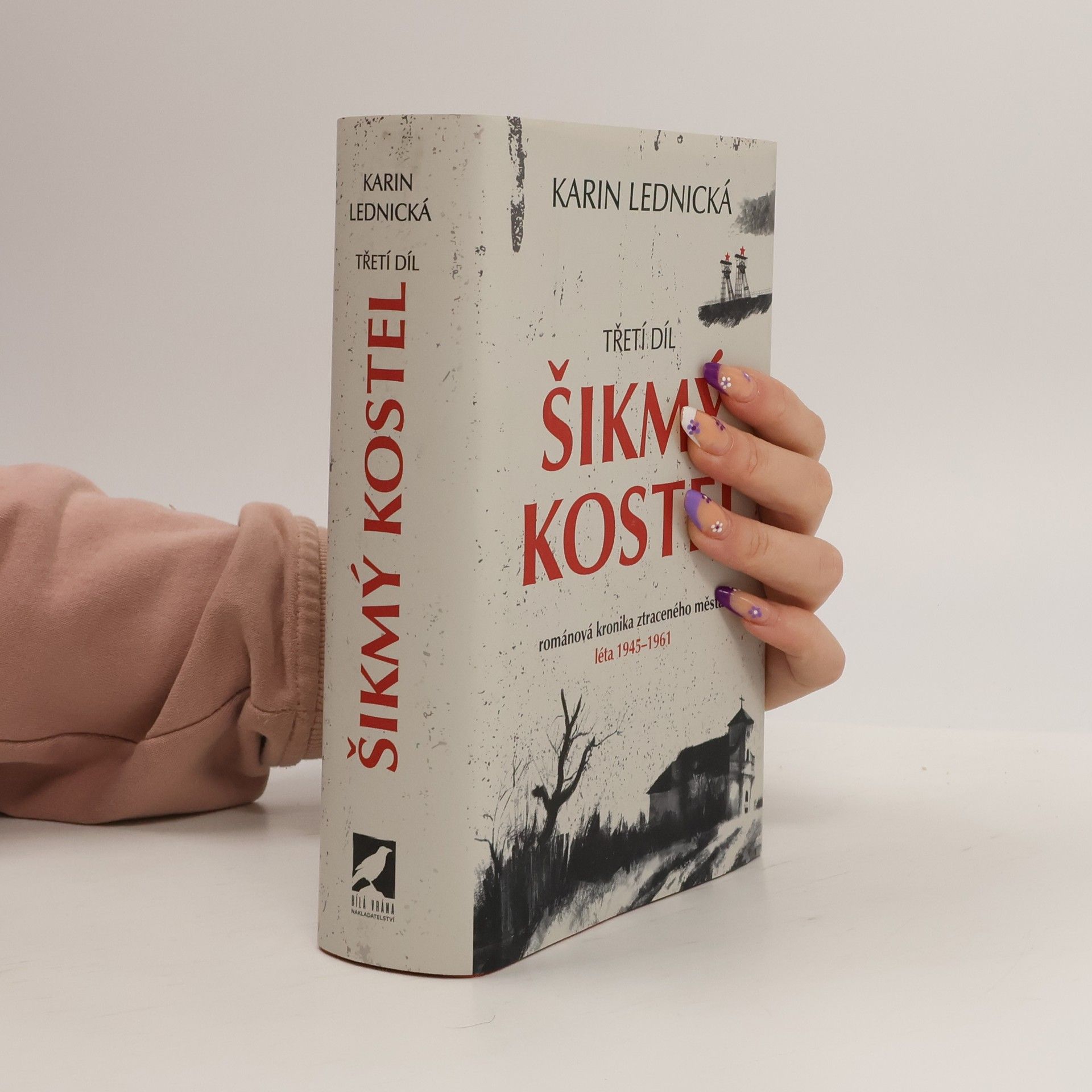 Karin Lednická Šikmý kostel 3