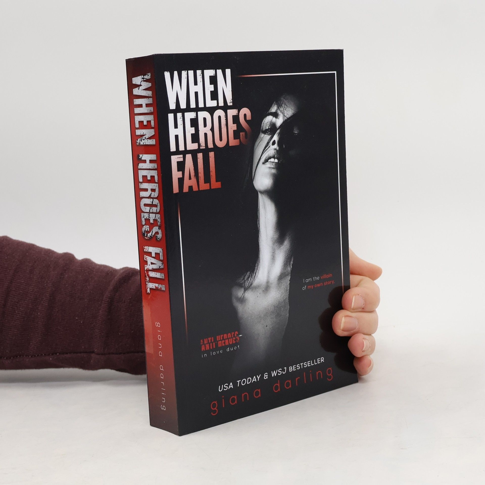 Giana Darling When Heroes Fall