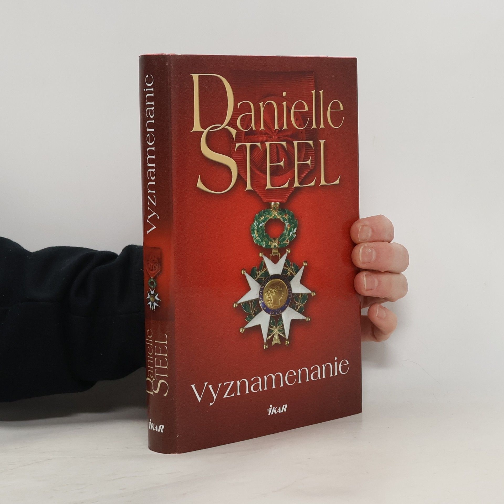Danielle Steel Vyznamenanie