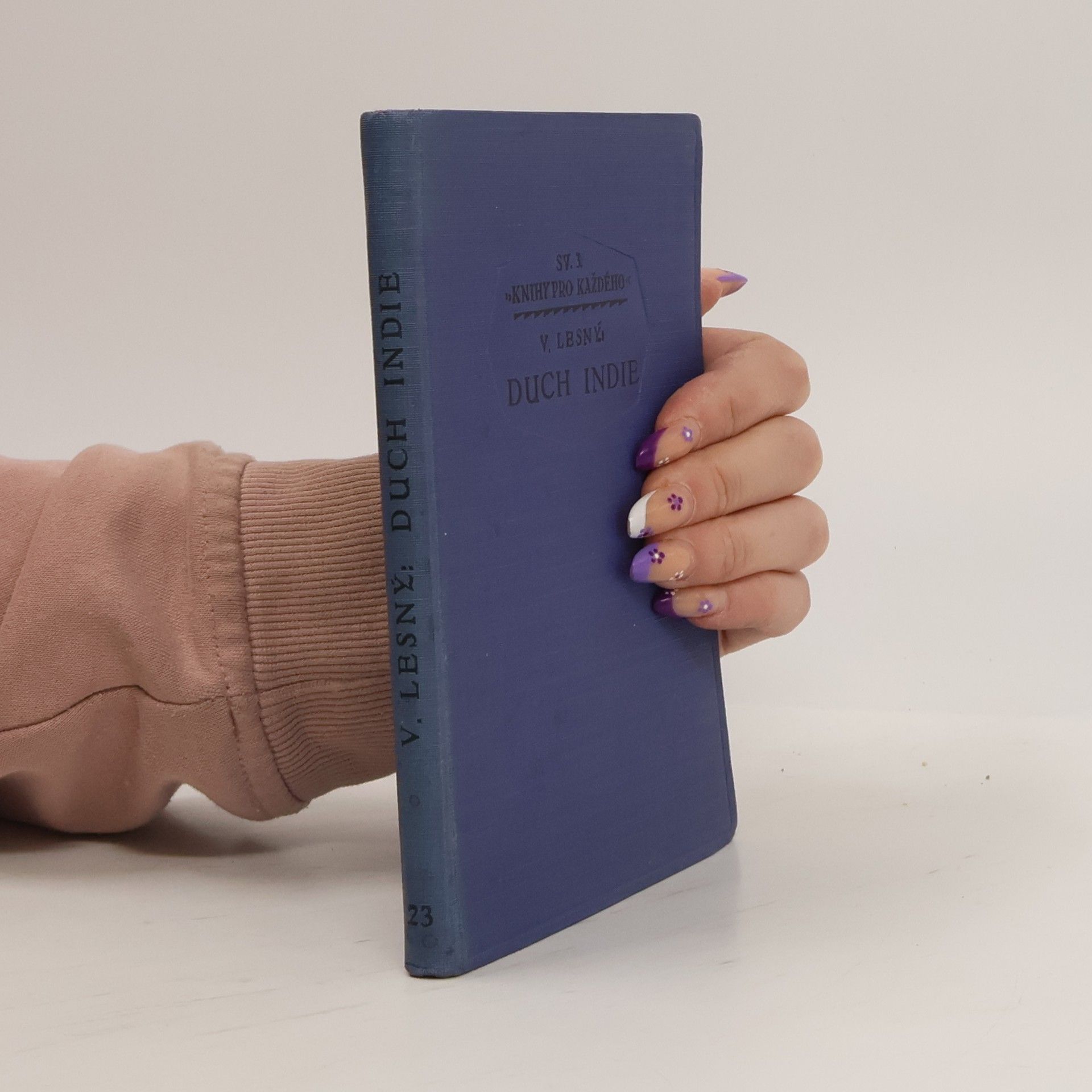 V. Lesný Duch Indie