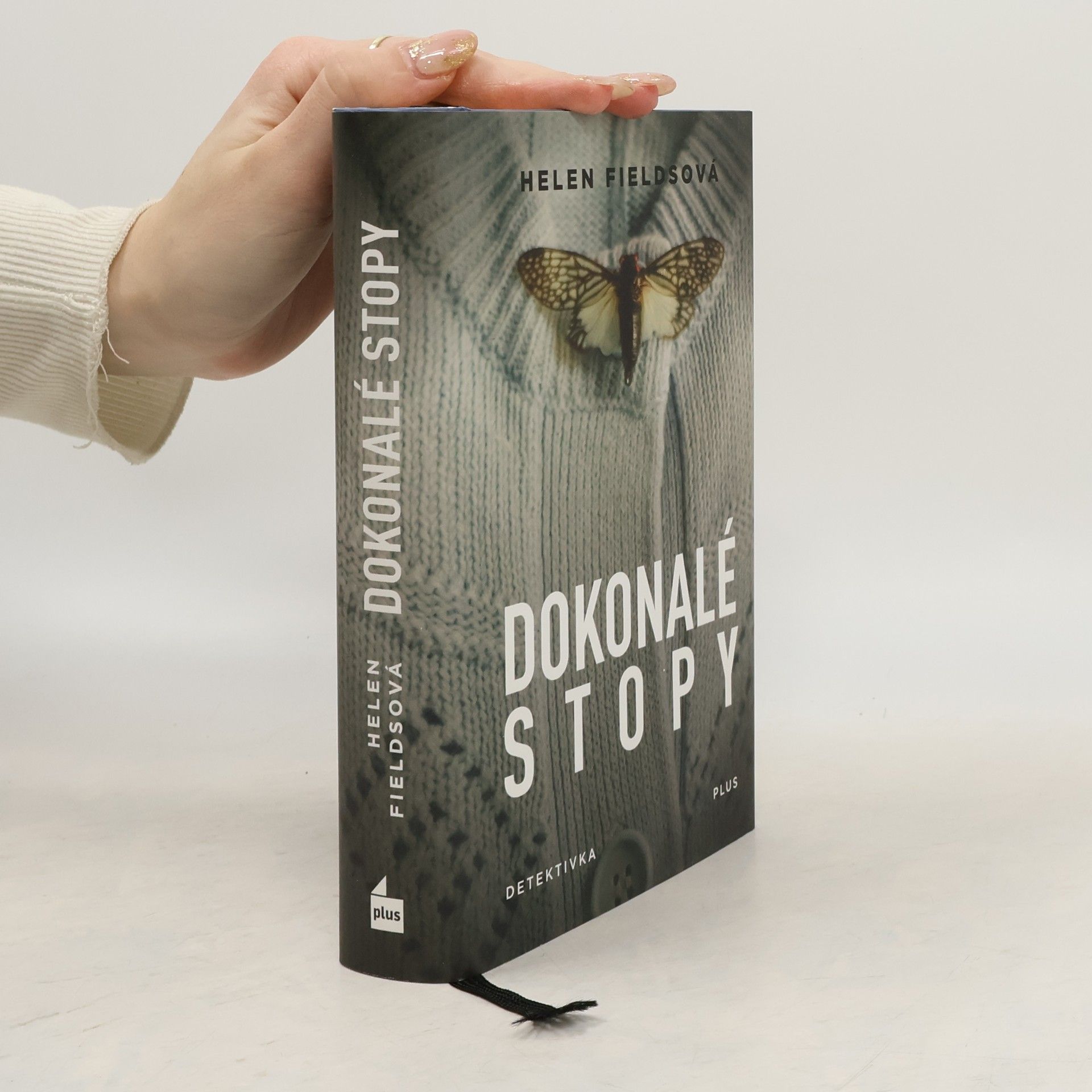 Helen Fields Dokonalé stopy