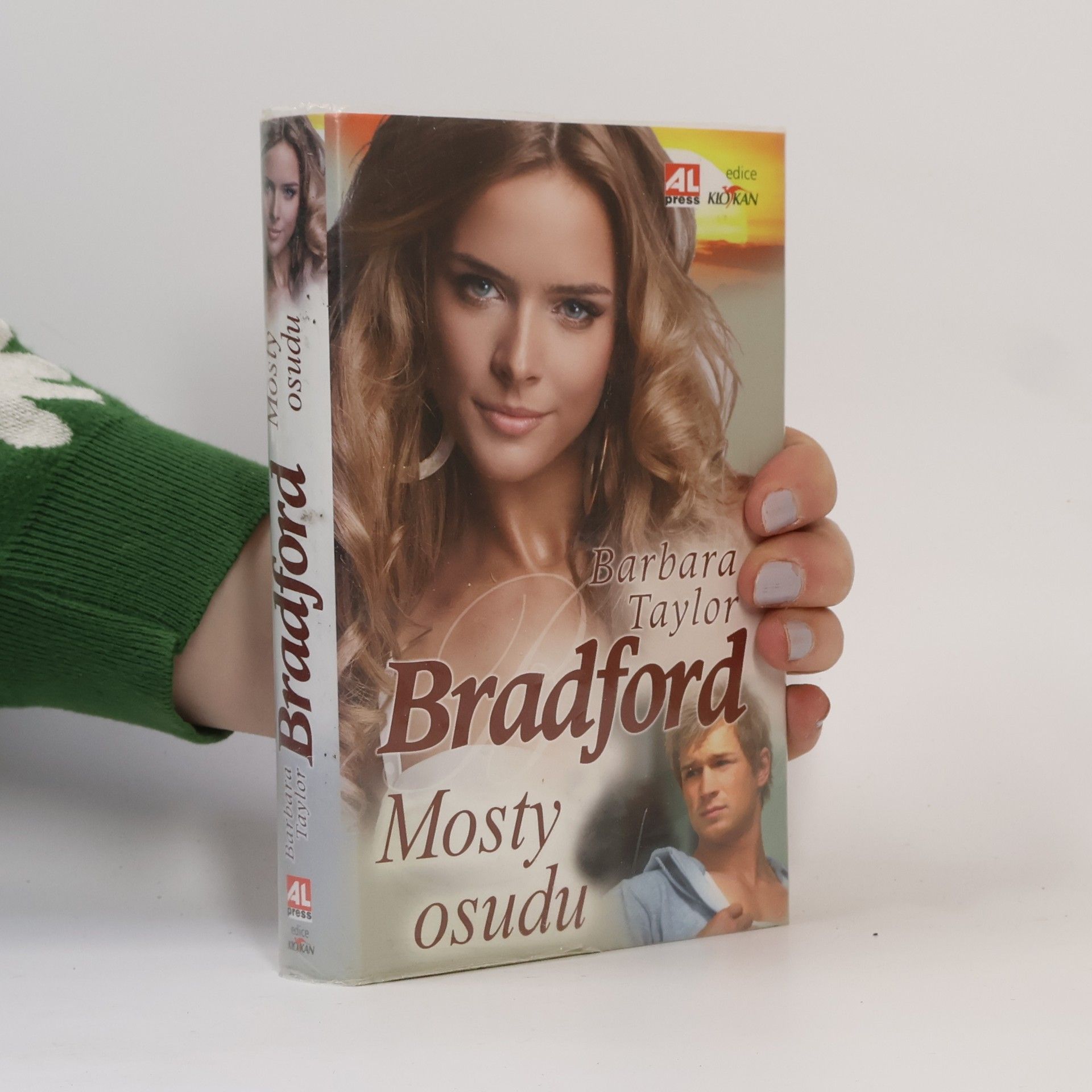 Barbara Taylor Bradford Mosty osudu